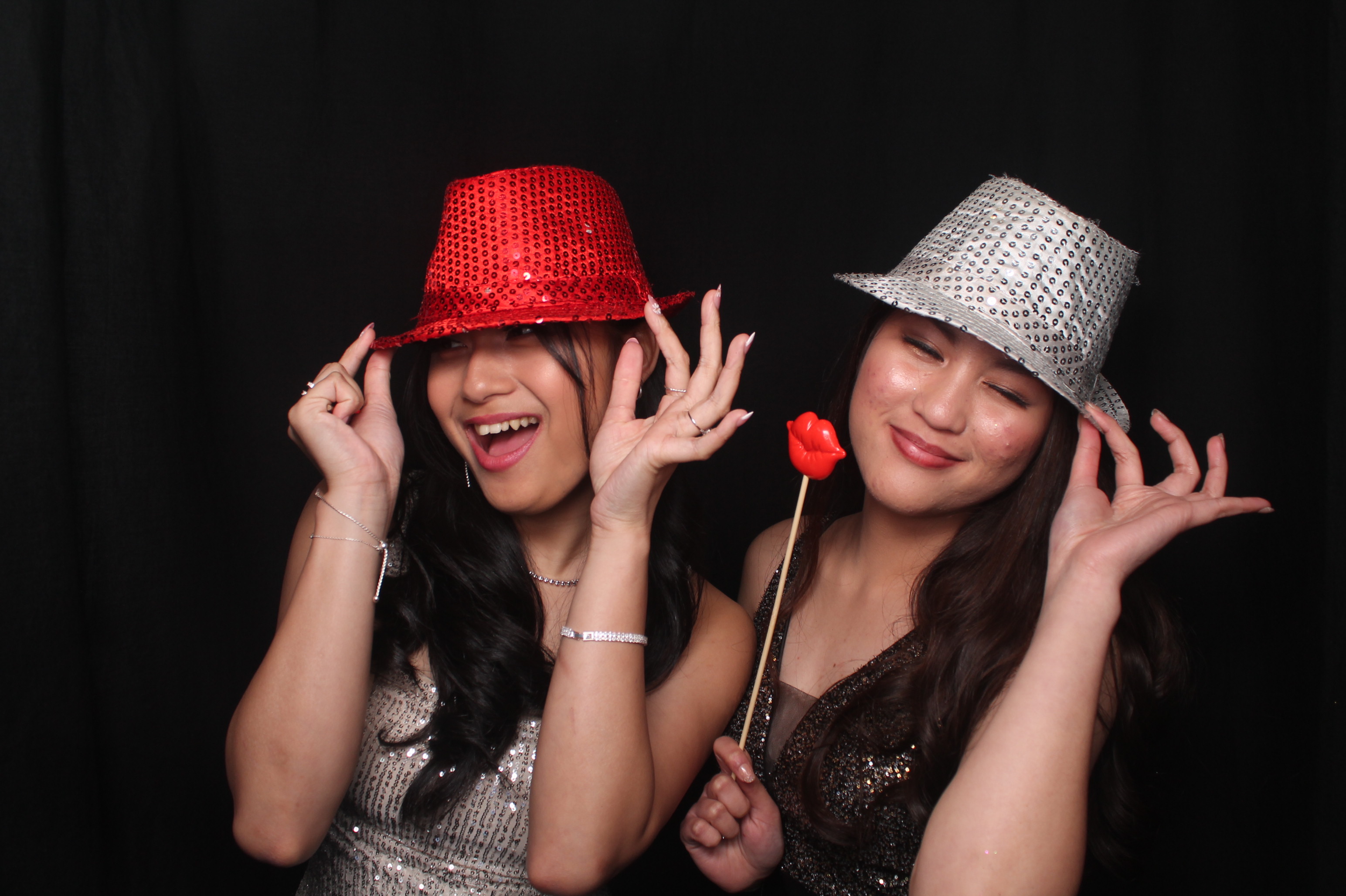 Solway College Ball 2022 | View more photos from the event at wgtngallery.classicphotobooths.co.nz/u/wgtncpbgallery/Solway-College-Ball-2022