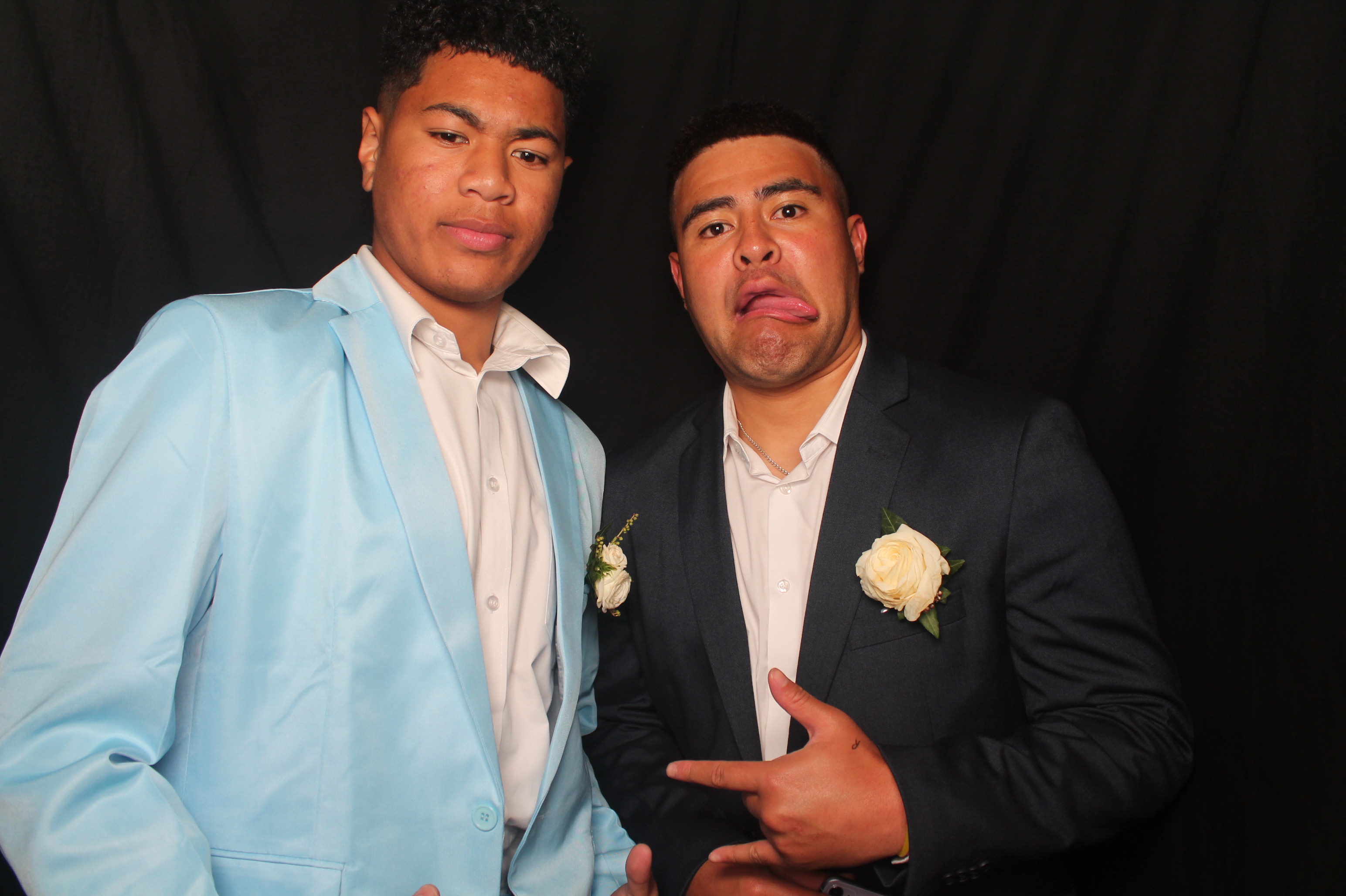 Solway College Ball 2022 | View more photos from the event at wgtngallery.classicphotobooths.co.nz/u/wgtncpbgallery/Solway-College-Ball-2022