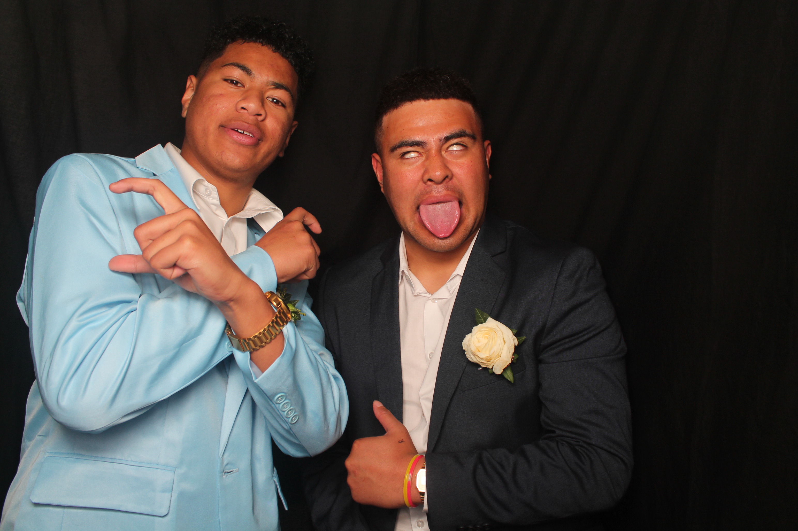 Solway College Ball 2022 | View more photos from the event at wgtngallery.classicphotobooths.co.nz/u/wgtncpbgallery/Solway-College-Ball-2022