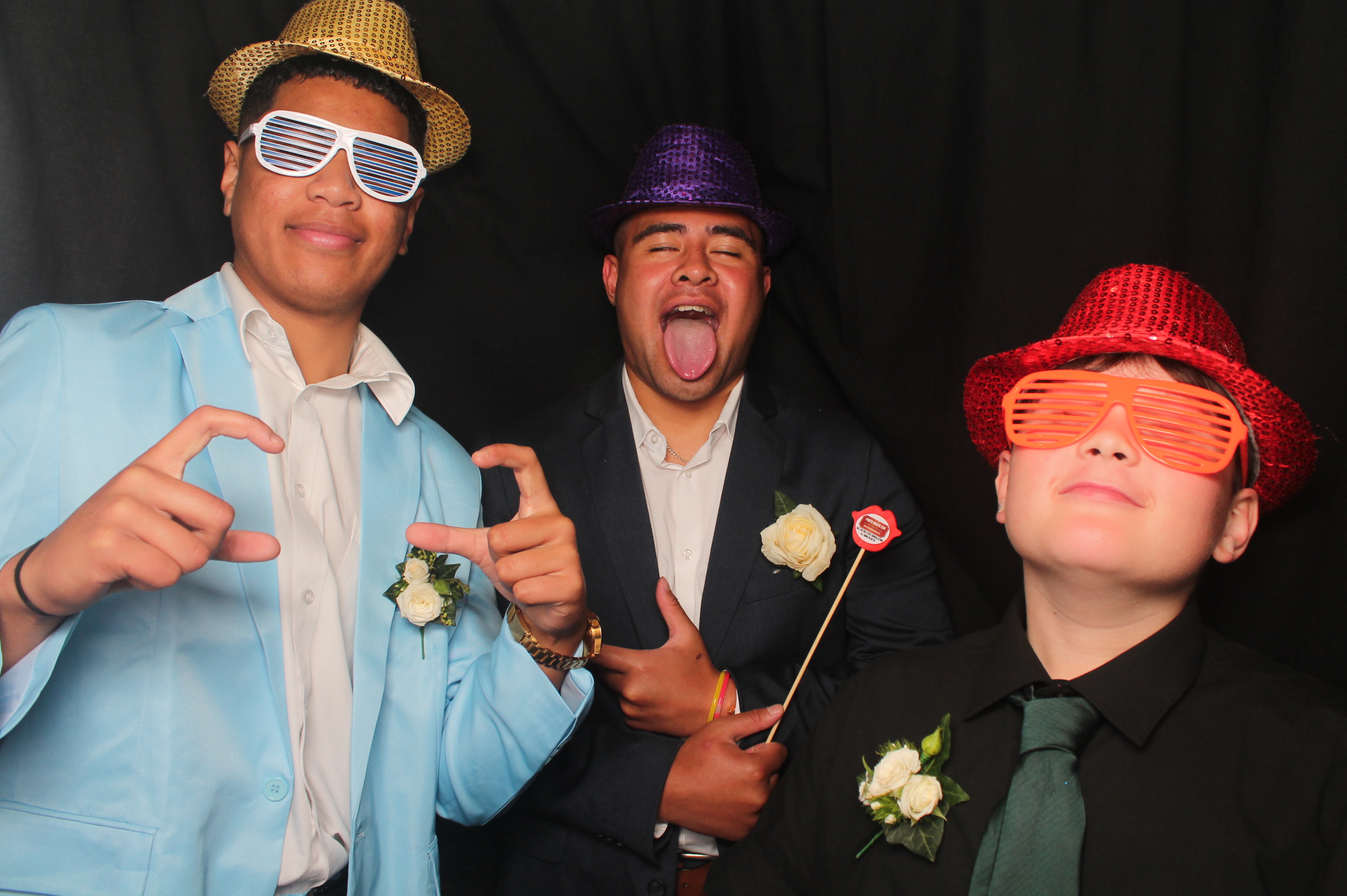 Solway College Ball 2022 | View more photos from the event at wgtngallery.classicphotobooths.co.nz/u/wgtncpbgallery/Solway-College-Ball-2022