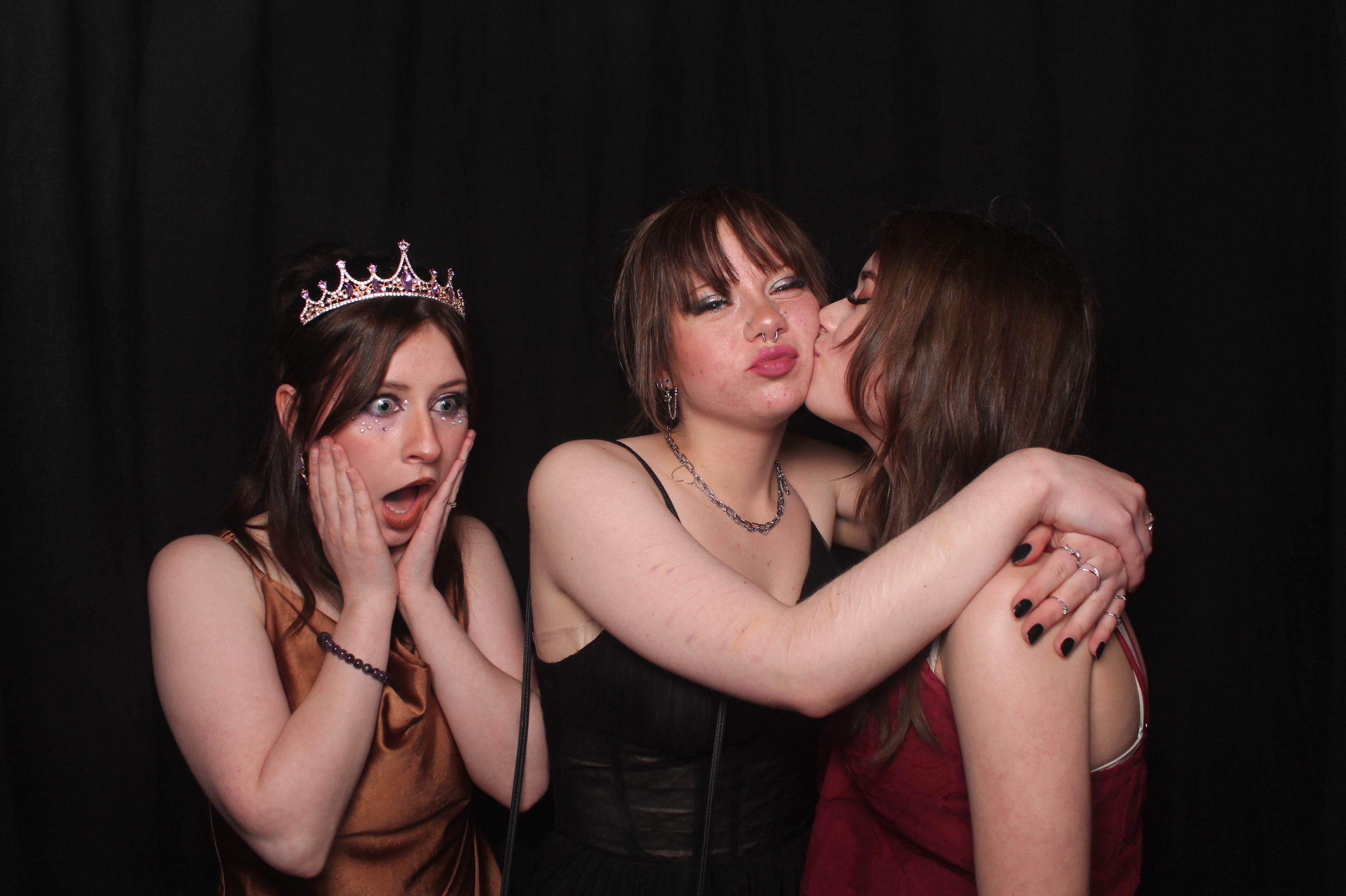 Solway College Ball 2022 | View more photos from the event at wgtngallery.classicphotobooths.co.nz/u/wgtncpbgallery/Solway-College-Ball-2022