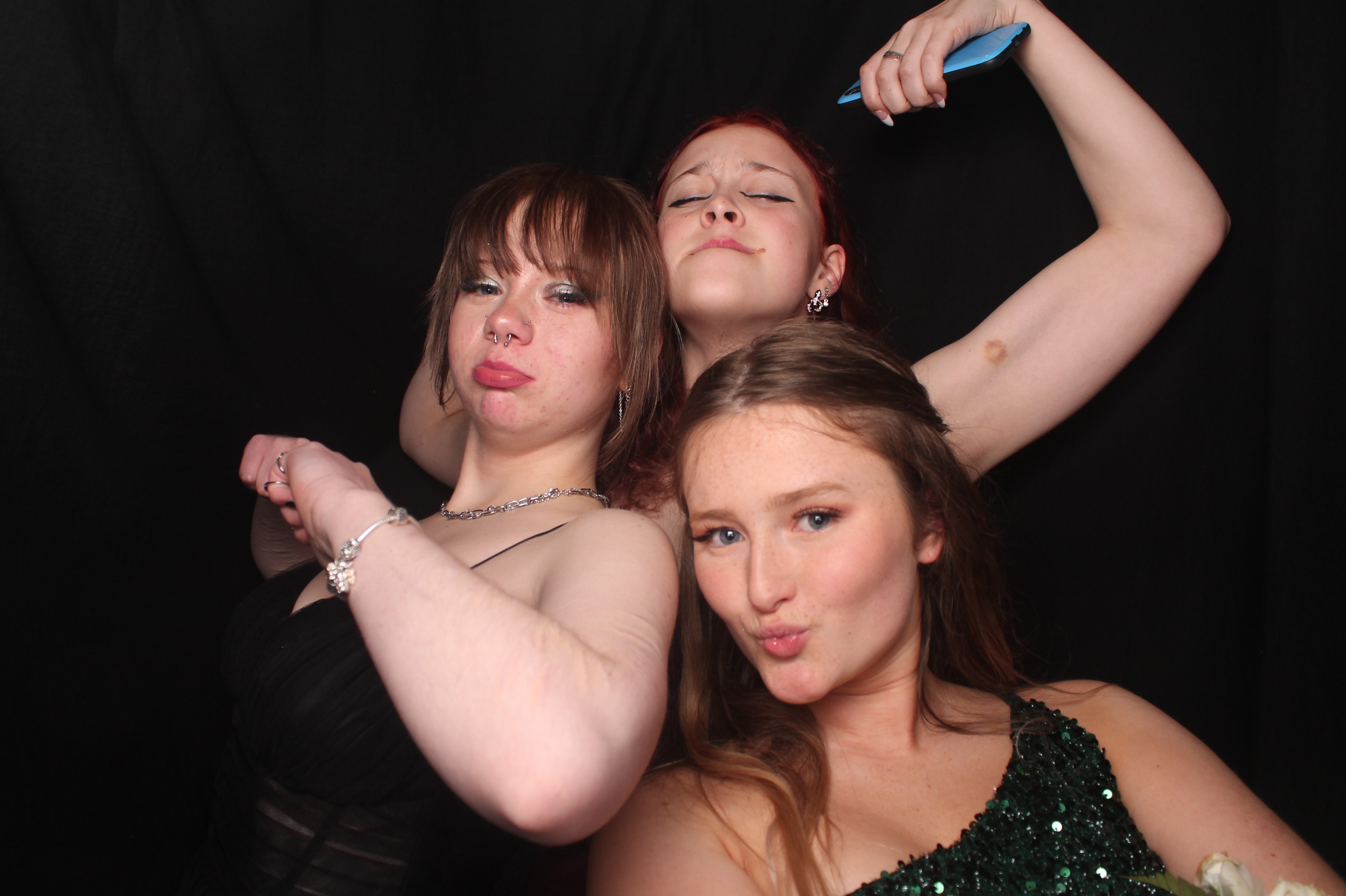 Solway College Ball 2022 | View more photos from the event at wgtngallery.classicphotobooths.co.nz/u/wgtncpbgallery/Solway-College-Ball-2022