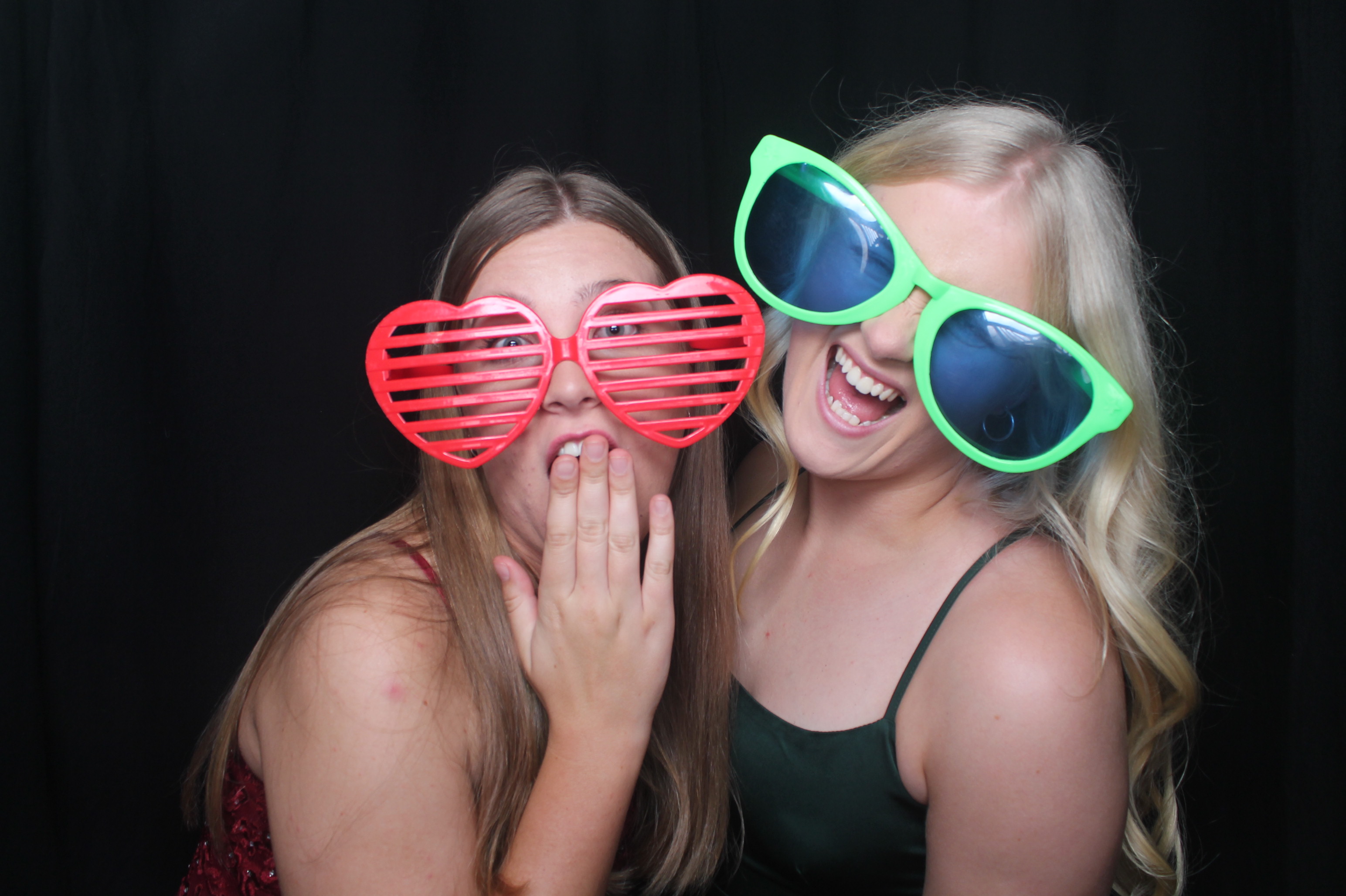 Solway College Ball 2022 | View more photos from the event at wgtngallery.classicphotobooths.co.nz/u/wgtncpbgallery/Solway-College-Ball-2022