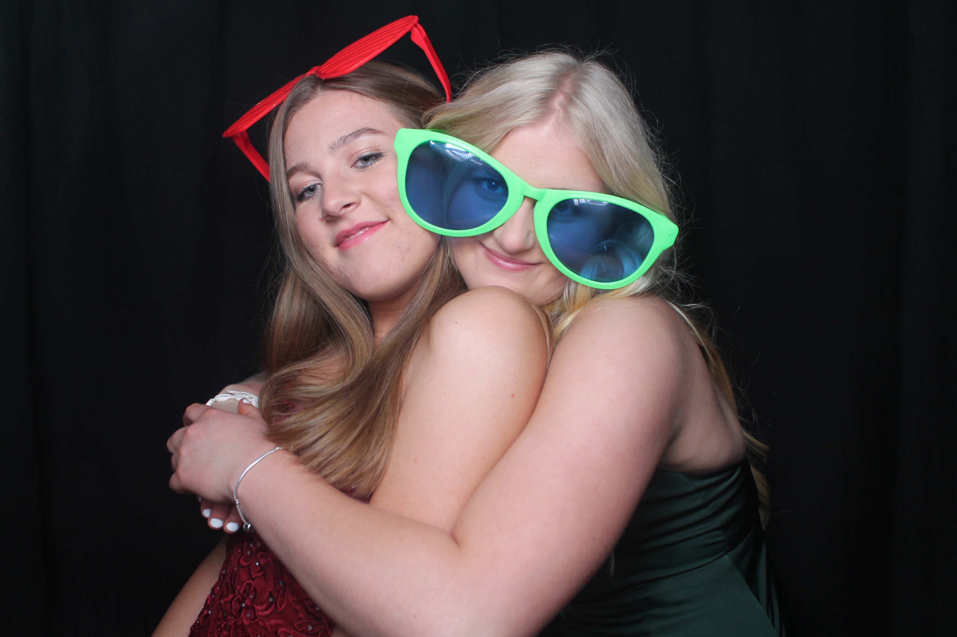 Solway College Ball 2022 | View more photos from the event at wgtngallery.classicphotobooths.co.nz/u/wgtncpbgallery/Solway-College-Ball-2022