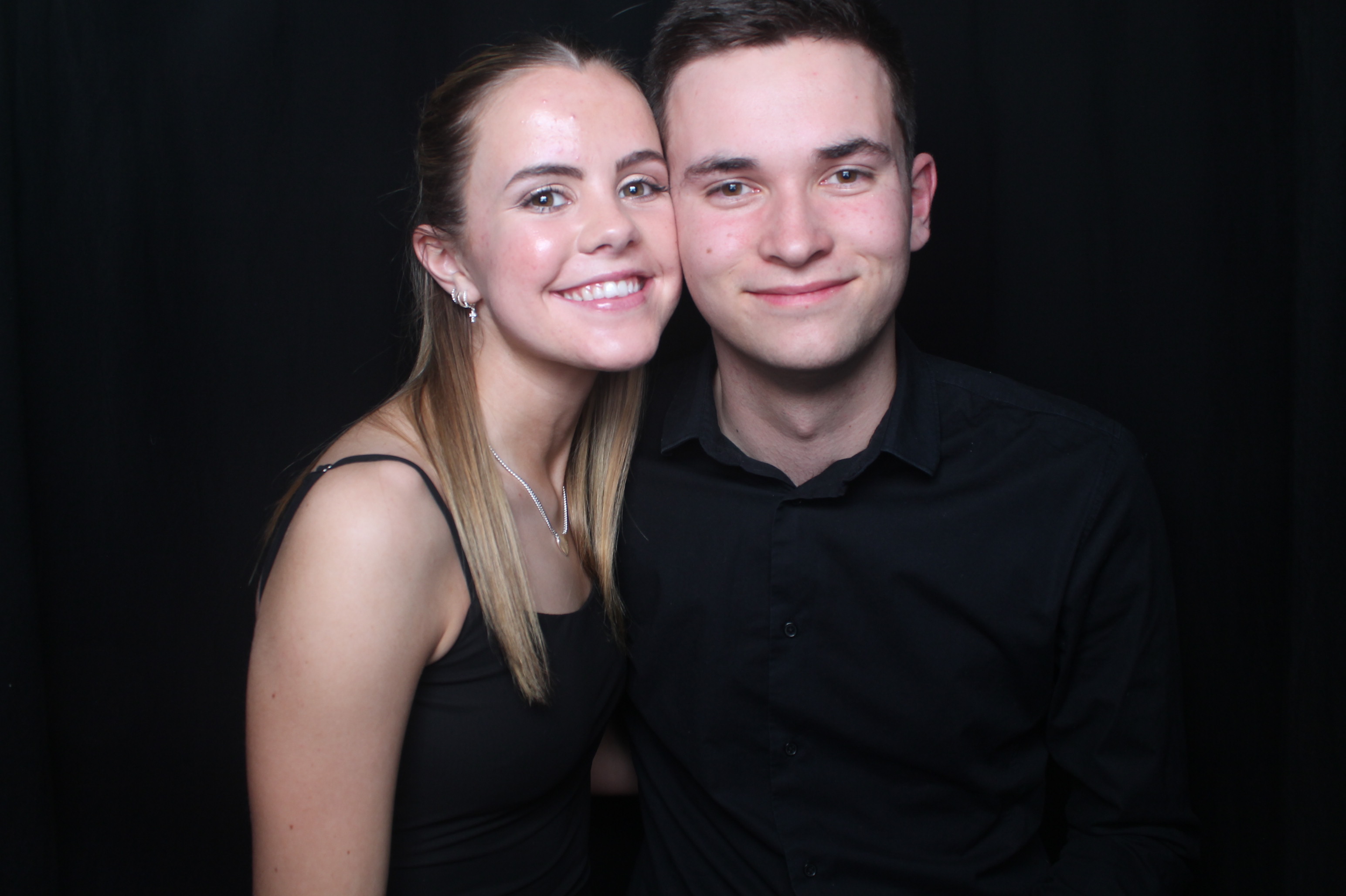 Solway College Ball 2022 | View more photos from the event at wgtngallery.classicphotobooths.co.nz/u/wgtncpbgallery/Solway-College-Ball-2022