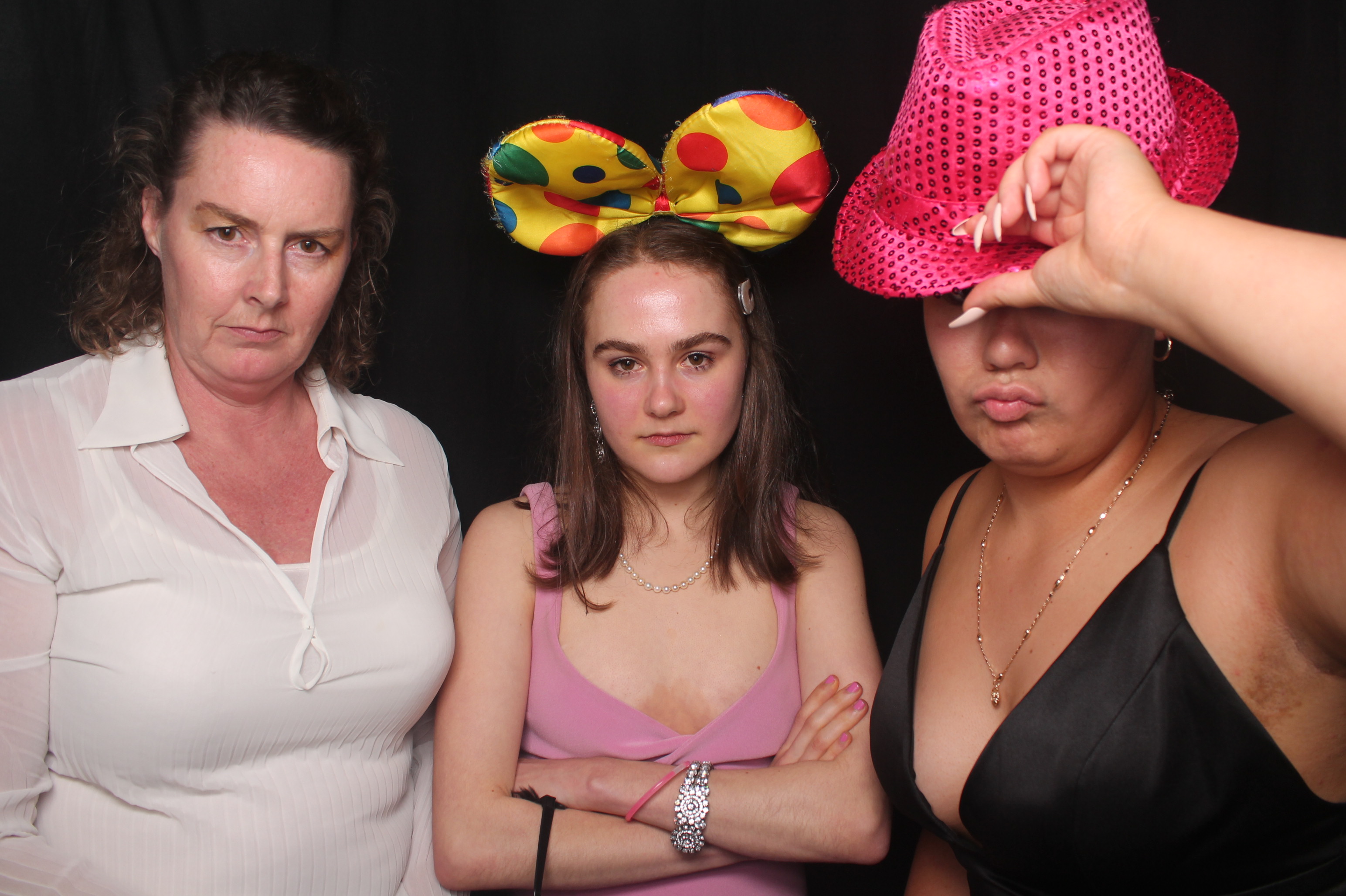 Solway College Ball 2022 | View more photos from the event at wgtngallery.classicphotobooths.co.nz/u/wgtncpbgallery/Solway-College-Ball-2022