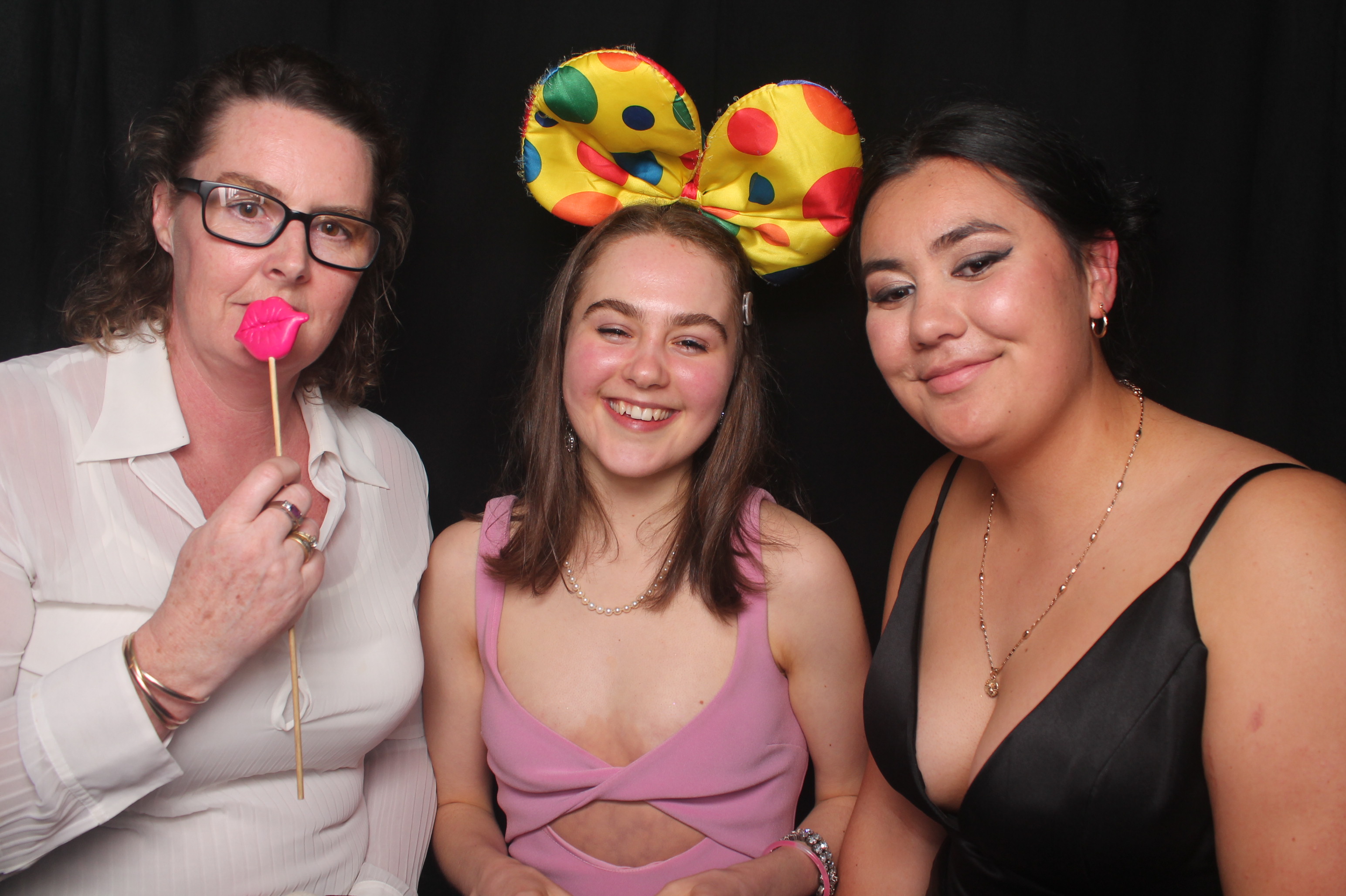 Solway College Ball 2022 | View more photos from the event at wgtngallery.classicphotobooths.co.nz/u/wgtncpbgallery/Solway-College-Ball-2022