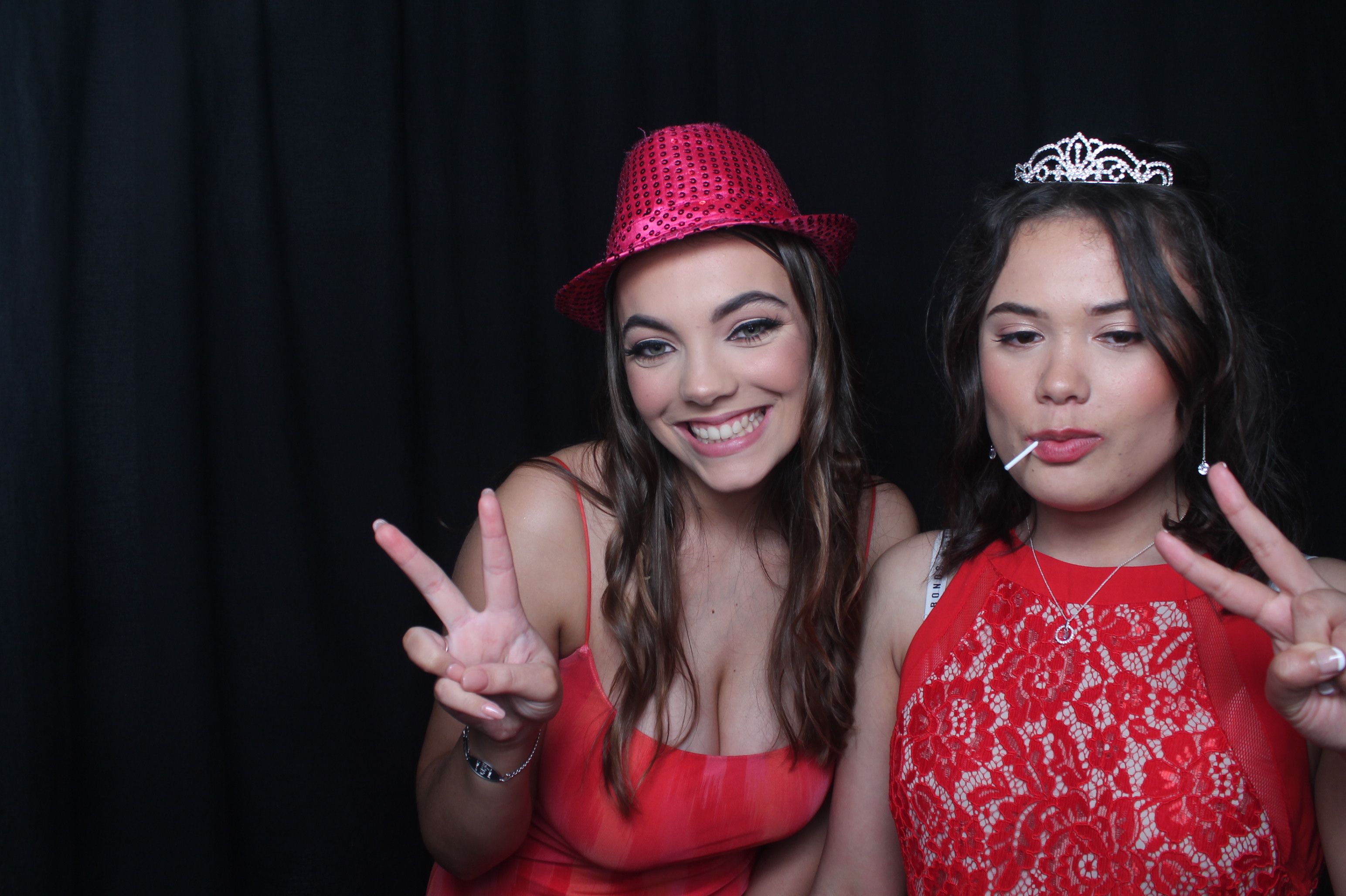 Solway College Ball 2022 | View more photos from the event at wgtngallery.classicphotobooths.co.nz/u/wgtncpbgallery/Solway-College-Ball-2022