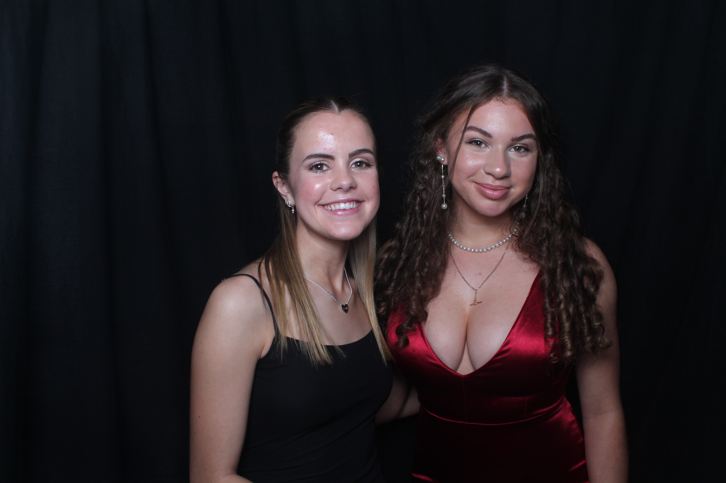 Solway College Ball 2022 | View more photos from the event at wgtngallery.classicphotobooths.co.nz/u/wgtncpbgallery/Solway-College-Ball-2022