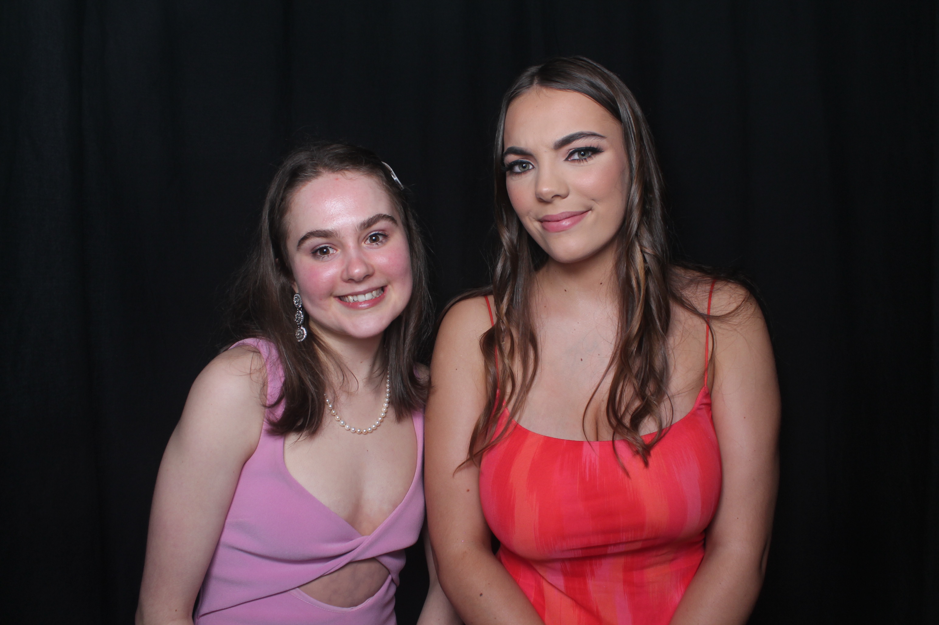 Solway College Ball 2022 | View more photos from the event at wgtngallery.classicphotobooths.co.nz/u/wgtncpbgallery/Solway-College-Ball-2022