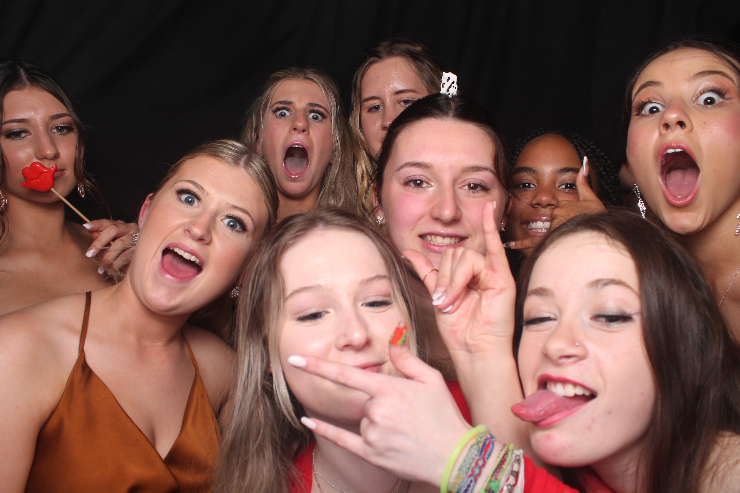 Solway College Ball 2022 | View more photos from the event at wgtngallery.classicphotobooths.co.nz/u/wgtncpbgallery/Solway-College-Ball-2022