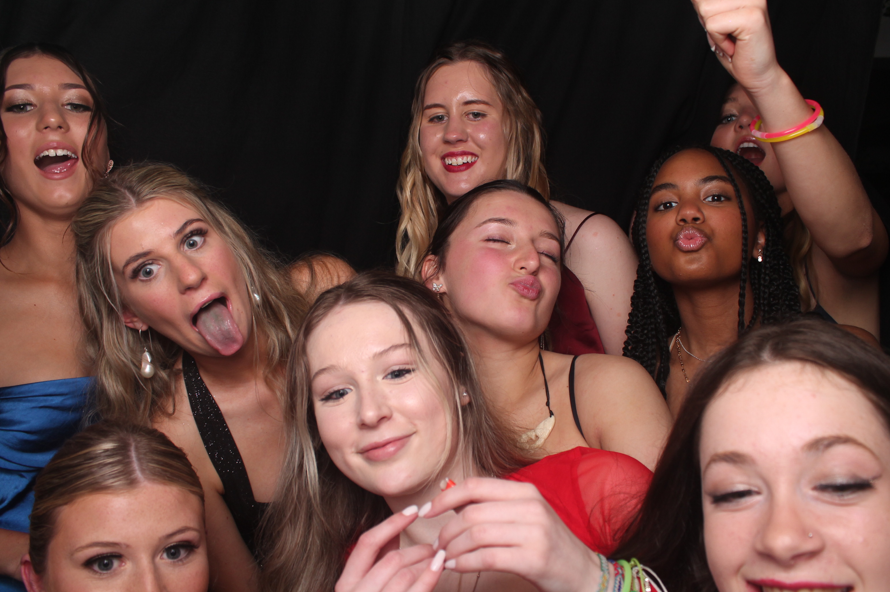 Solway College Ball 2022 | View more photos from the event at wgtngallery.classicphotobooths.co.nz/u/wgtncpbgallery/Solway-College-Ball-2022