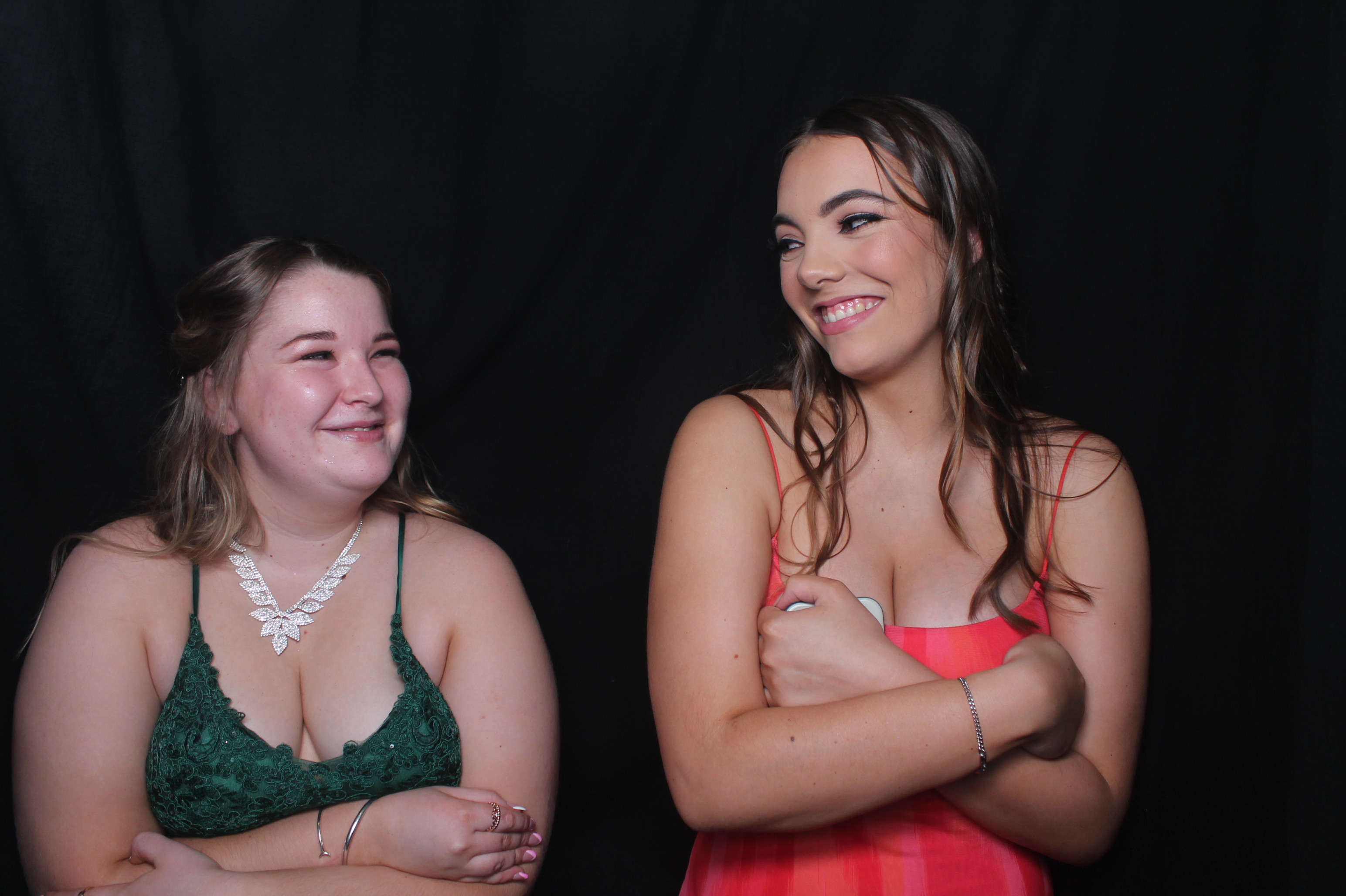 Solway College Ball 2022 | View more photos from the event at wgtngallery.classicphotobooths.co.nz/u/wgtncpbgallery/Solway-College-Ball-2022