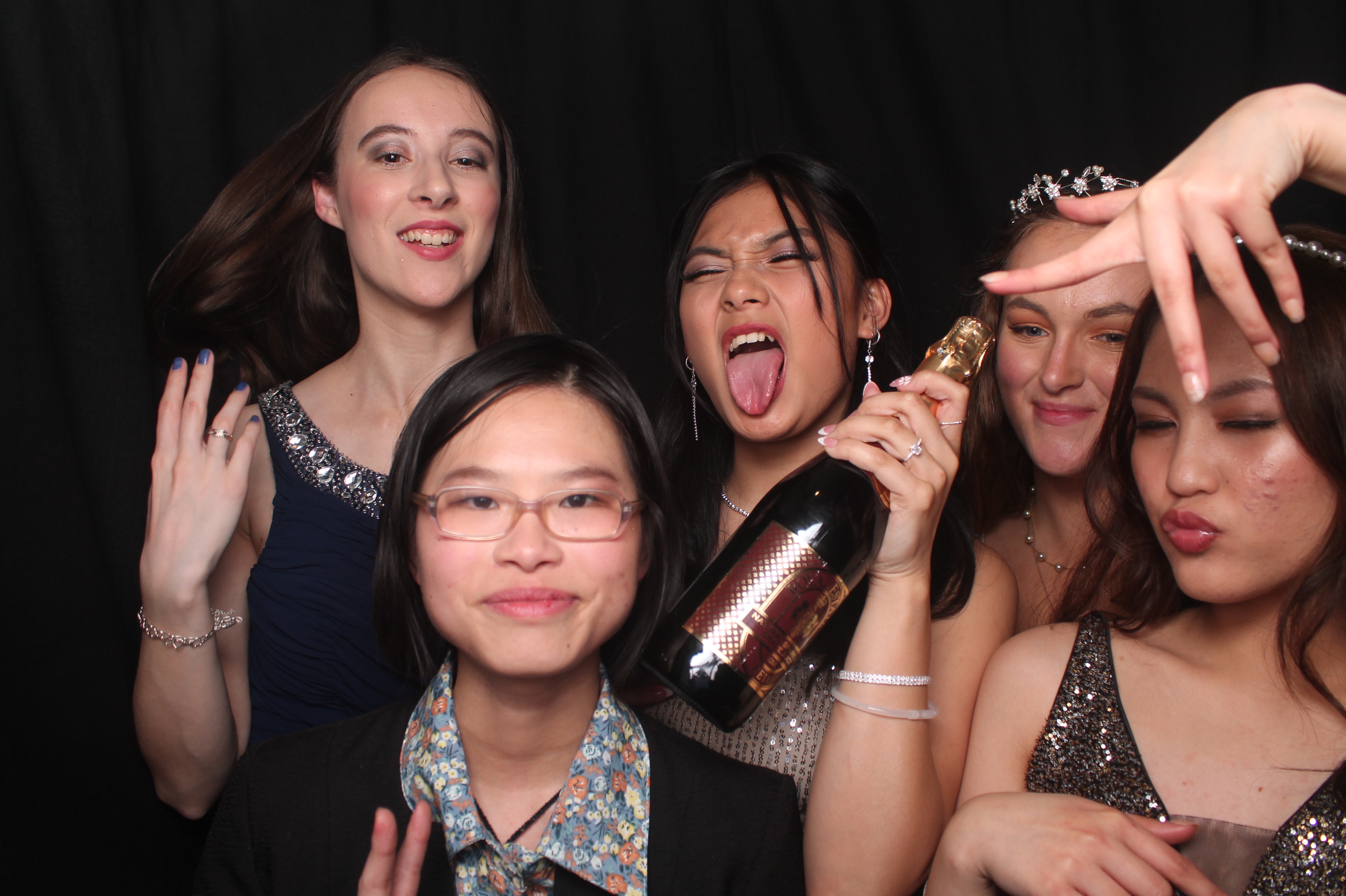 Solway College Ball 2022 | View more photos from the event at wgtngallery.classicphotobooths.co.nz/u/wgtncpbgallery/Solway-College-Ball-2022