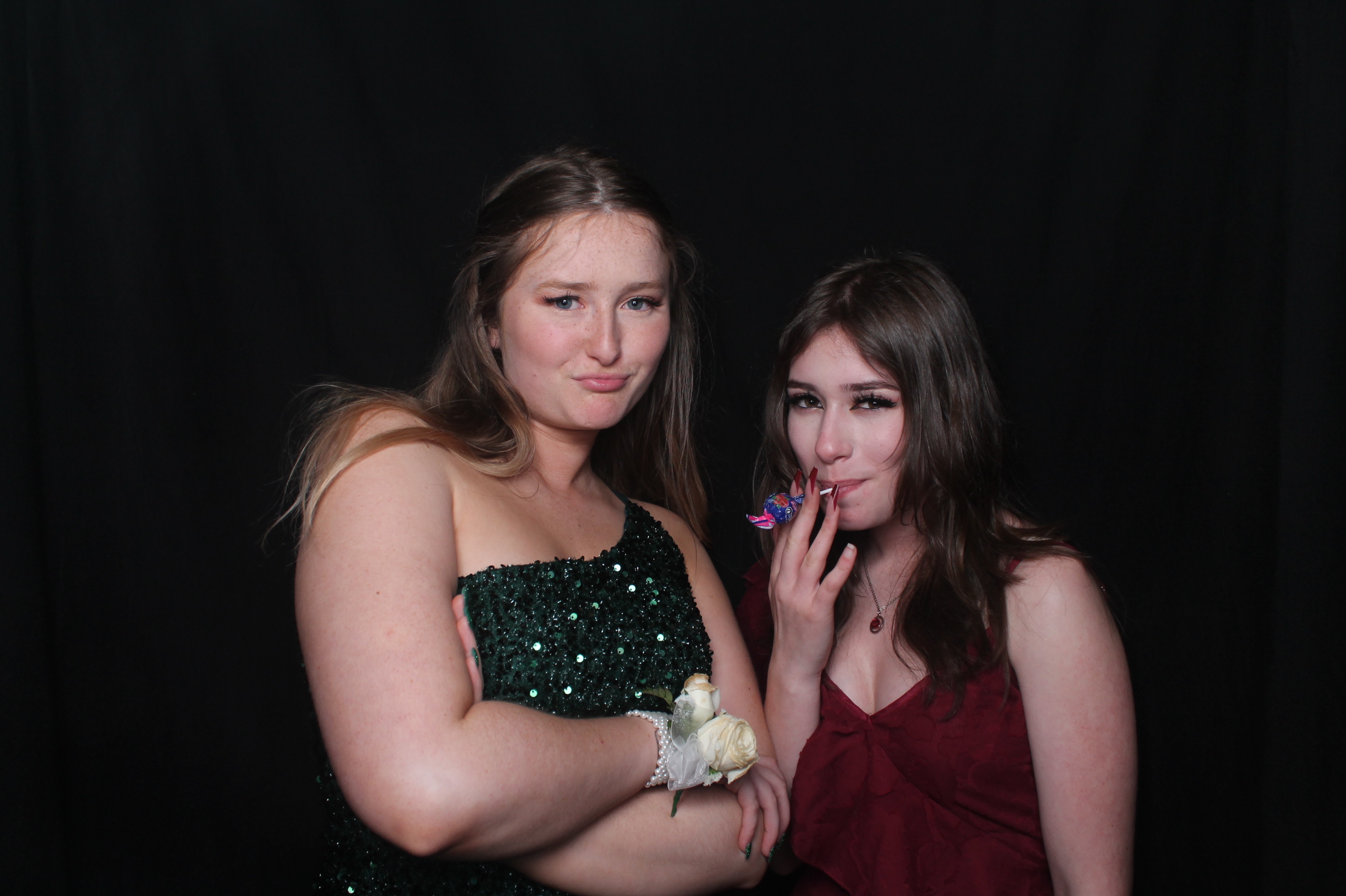 Solway College Ball 2022 | View more photos from the event at wgtngallery.classicphotobooths.co.nz/u/wgtncpbgallery/Solway-College-Ball-2022