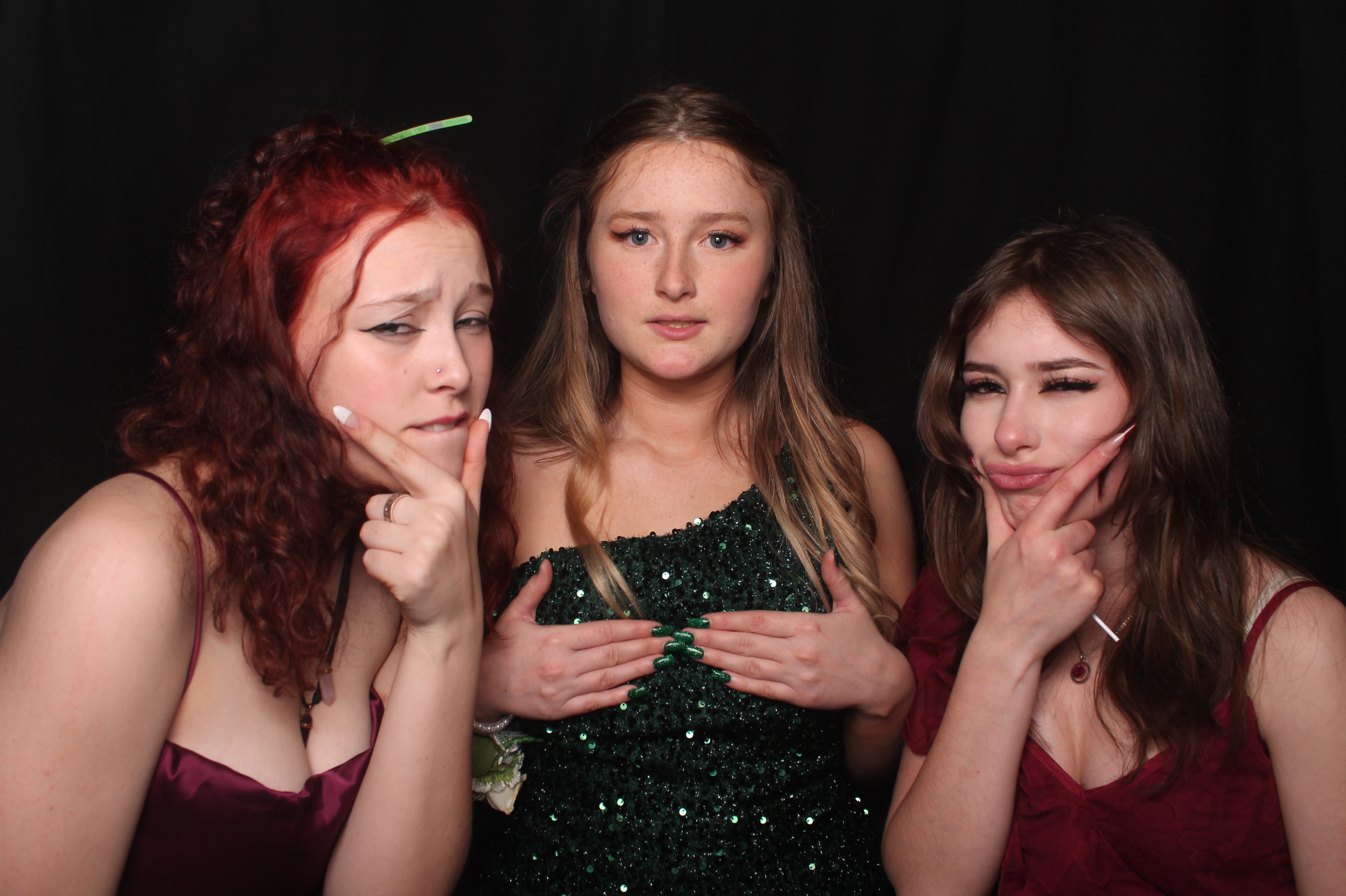 Solway College Ball 2022 | View more photos from the event at wgtngallery.classicphotobooths.co.nz/u/wgtncpbgallery/Solway-College-Ball-2022