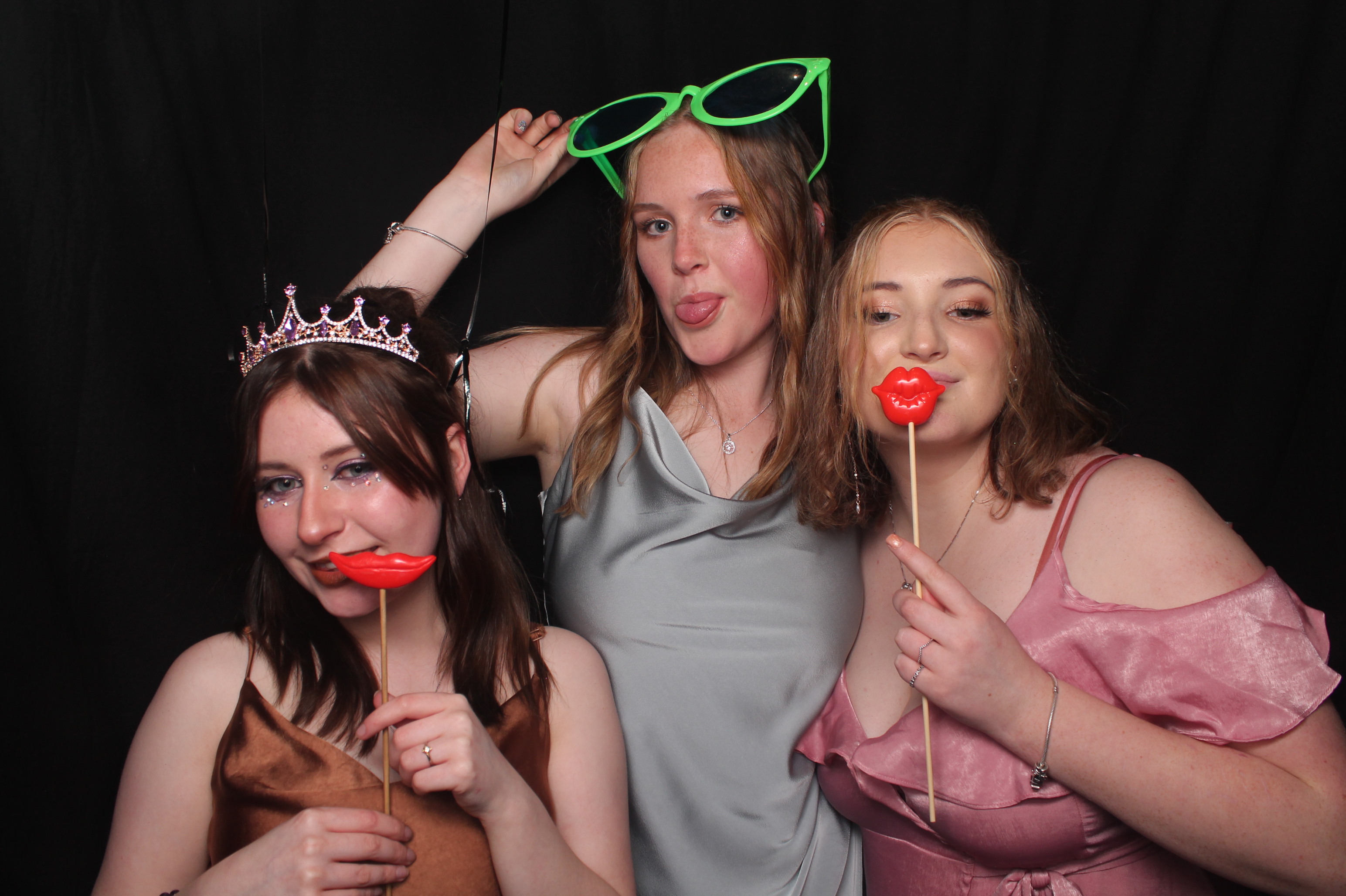 Solway College Ball 2022 | View more photos from the event at wgtngallery.classicphotobooths.co.nz/u/wgtncpbgallery/Solway-College-Ball-2022