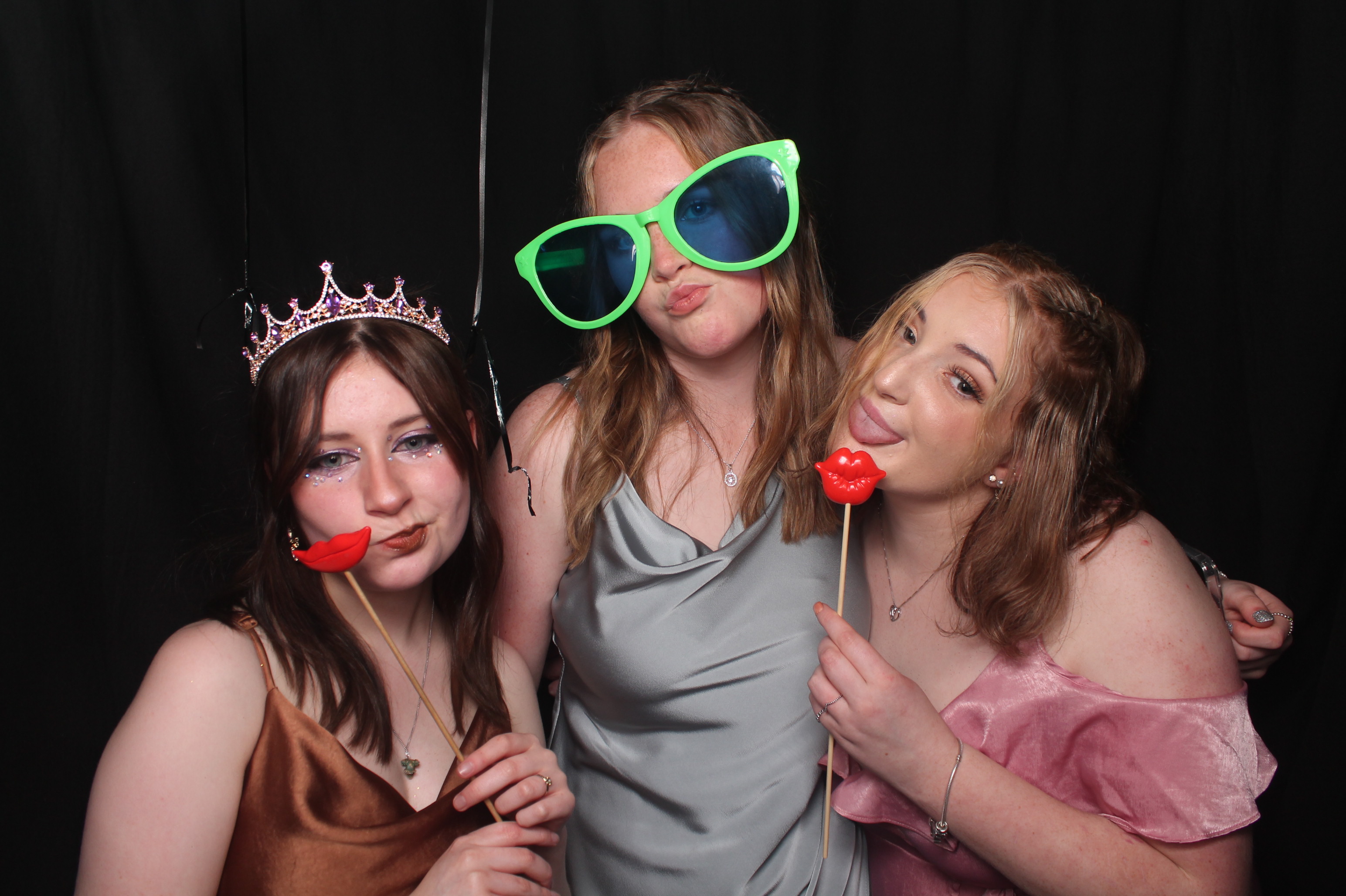 Solway College Ball 2022 | View more photos from the event at wgtngallery.classicphotobooths.co.nz/u/wgtncpbgallery/Solway-College-Ball-2022