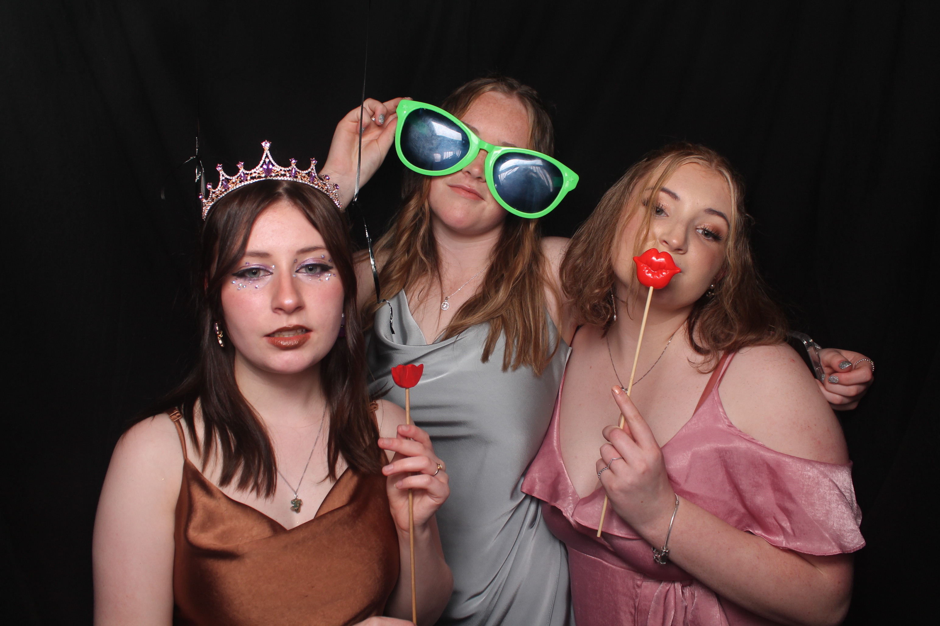 Solway College Ball 2022 | View more photos from the event at wgtngallery.classicphotobooths.co.nz/u/wgtncpbgallery/Solway-College-Ball-2022