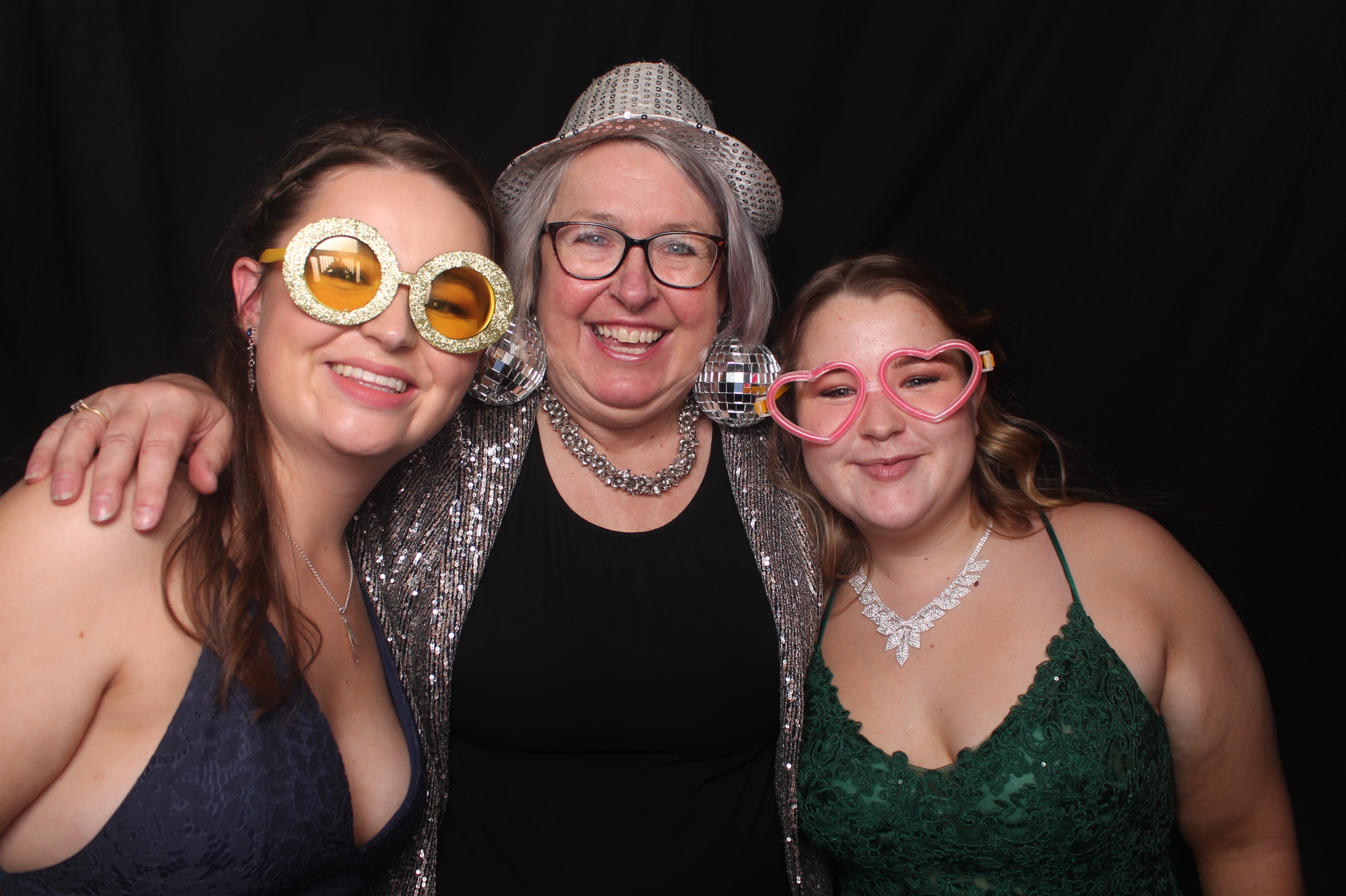 Solway College Ball 2022 | View more photos from the event at wgtngallery.classicphotobooths.co.nz/u/wgtncpbgallery/Solway-College-Ball-2022