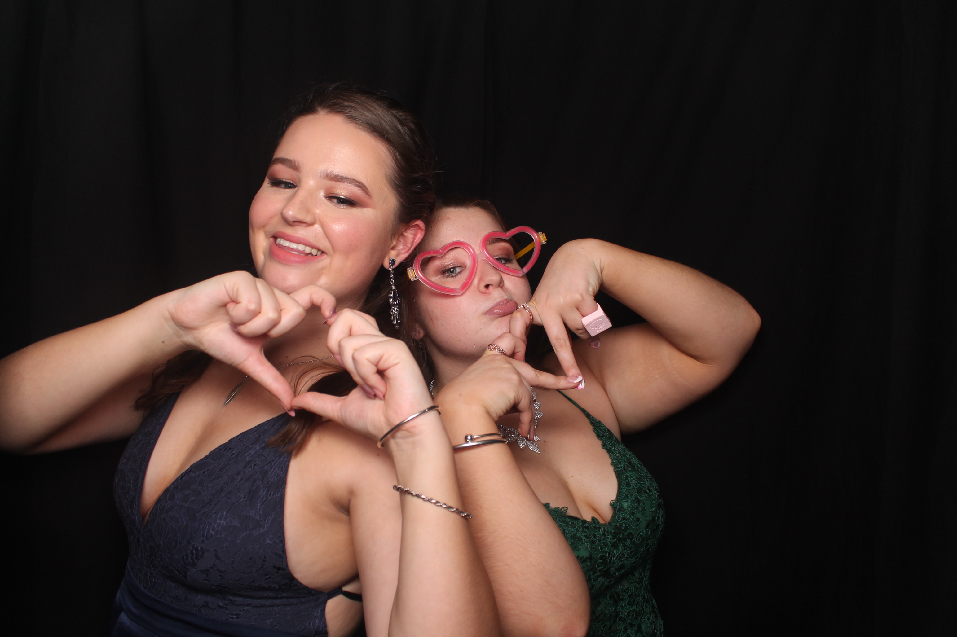 Solway College Ball 2022 | View more photos from the event at wgtngallery.classicphotobooths.co.nz/u/wgtncpbgallery/Solway-College-Ball-2022