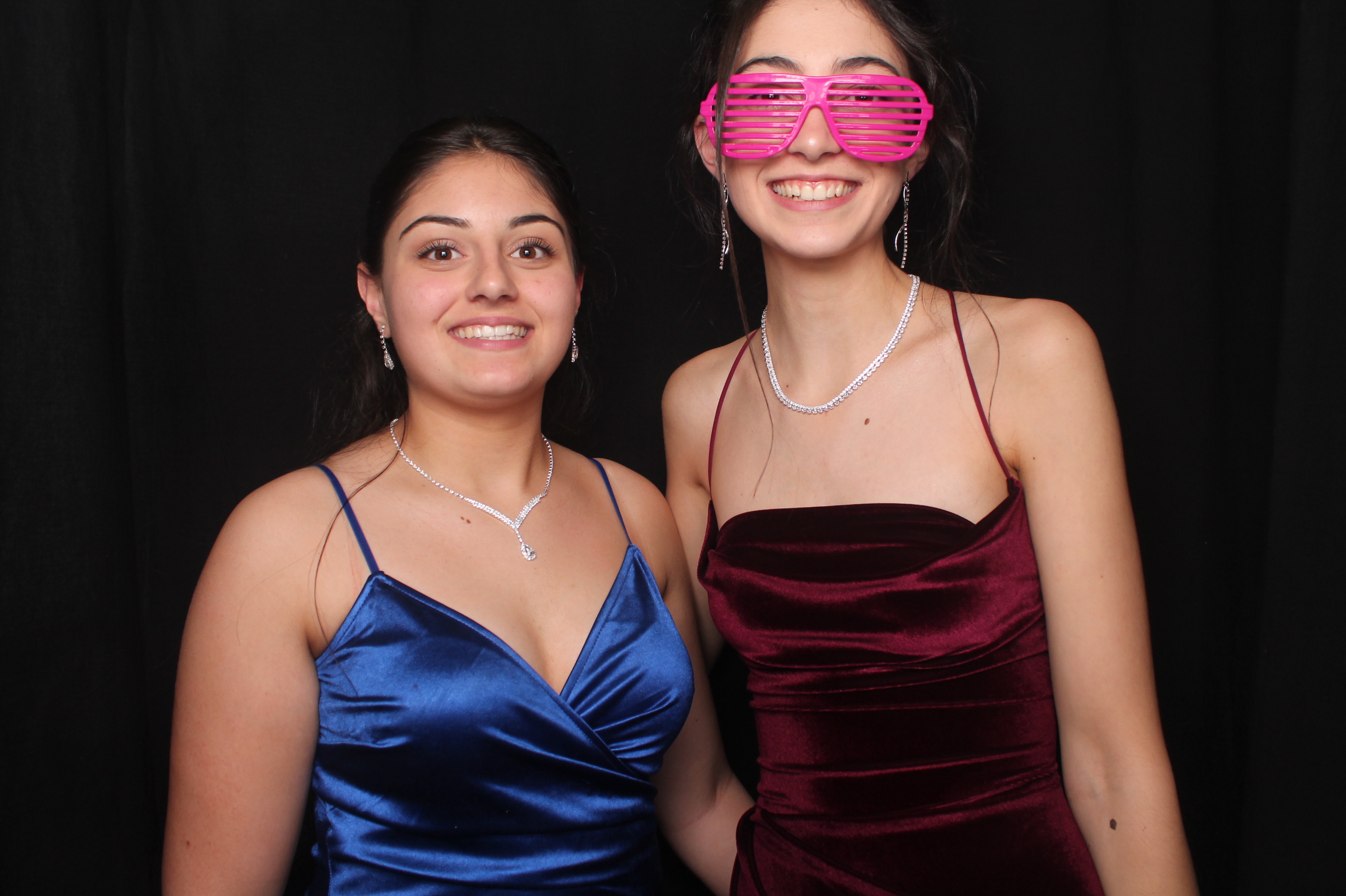 Solway College Ball 2022 | View more photos from the event at wgtngallery.classicphotobooths.co.nz/u/wgtncpbgallery/Solway-College-Ball-2022