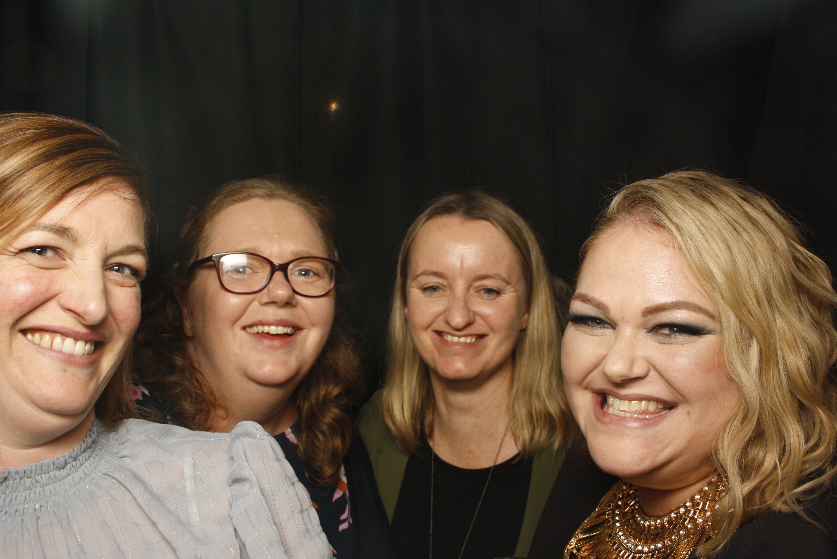 Stacey's 30 + 10 Party! | View more photos from the event at wgtngallery.classicphotobooths.co.nz/u/wgtncpbgallery/Staceys-30-10-Party