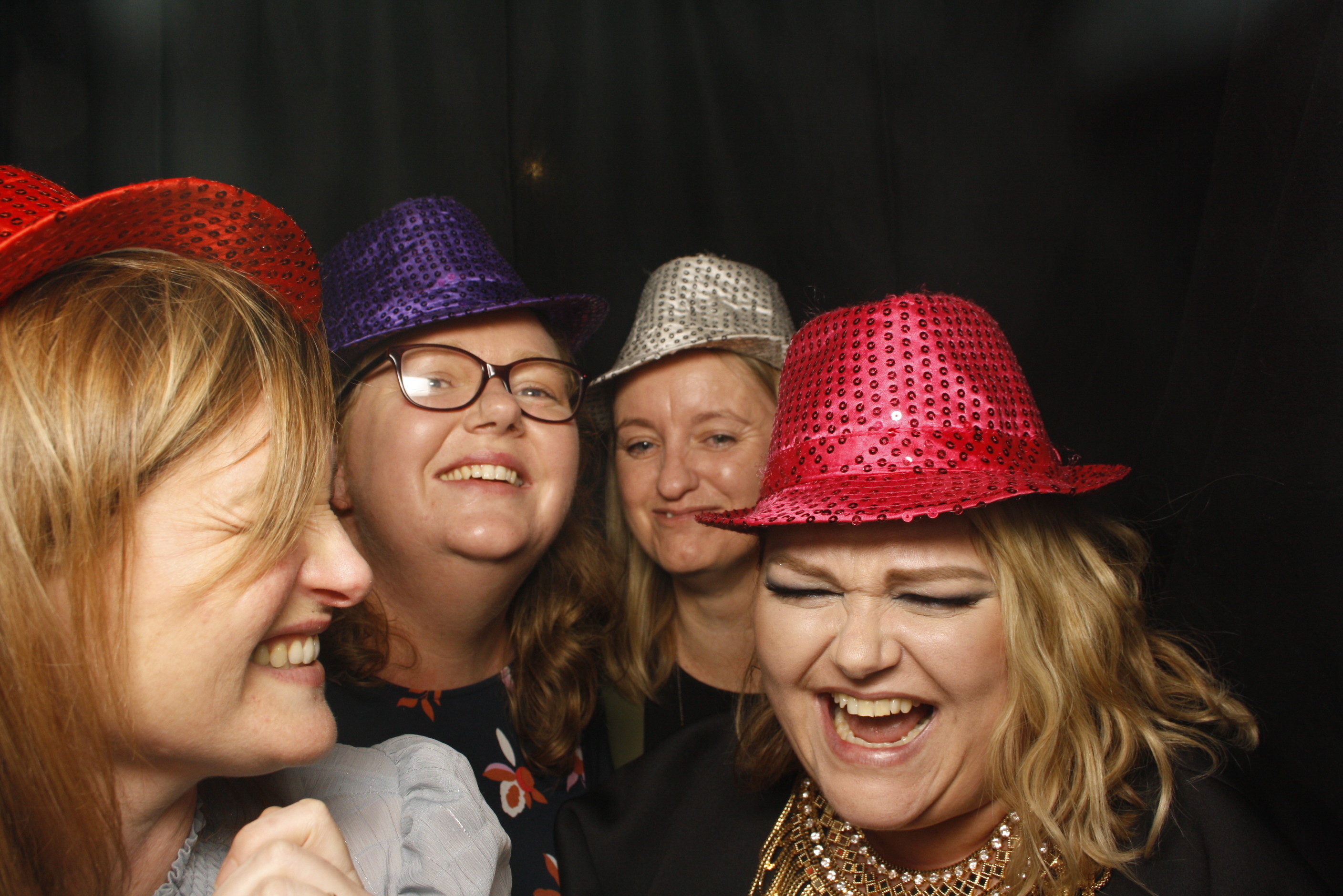 Stacey's 30 + 10 Party! | View more photos from the event at wgtngallery.classicphotobooths.co.nz/u/wgtncpbgallery/Staceys-30-10-Party