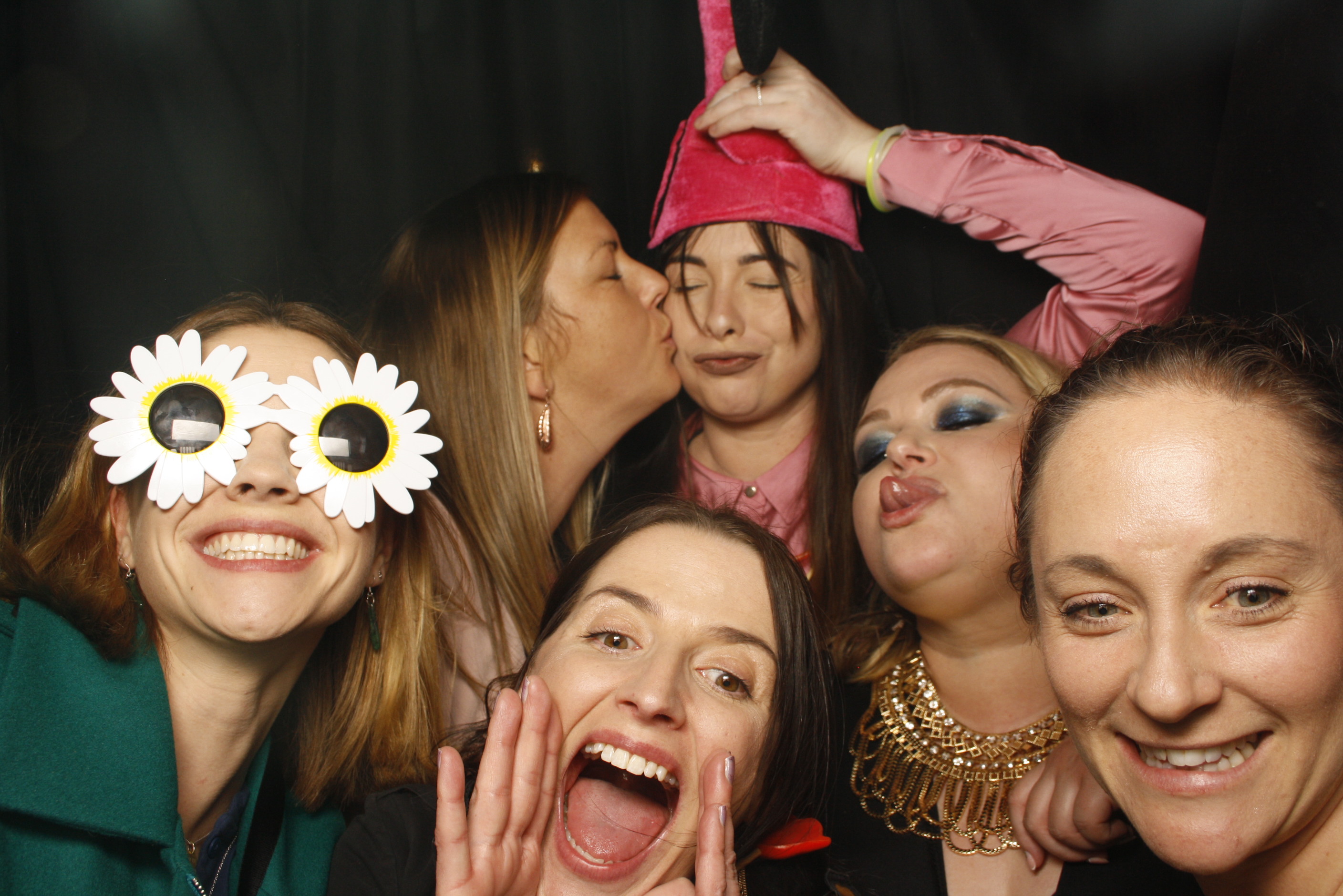 Stacey's 30 + 10 Party! | View more photos from the event at wgtngallery.classicphotobooths.co.nz/u/wgtncpbgallery/Staceys-30-10-Party