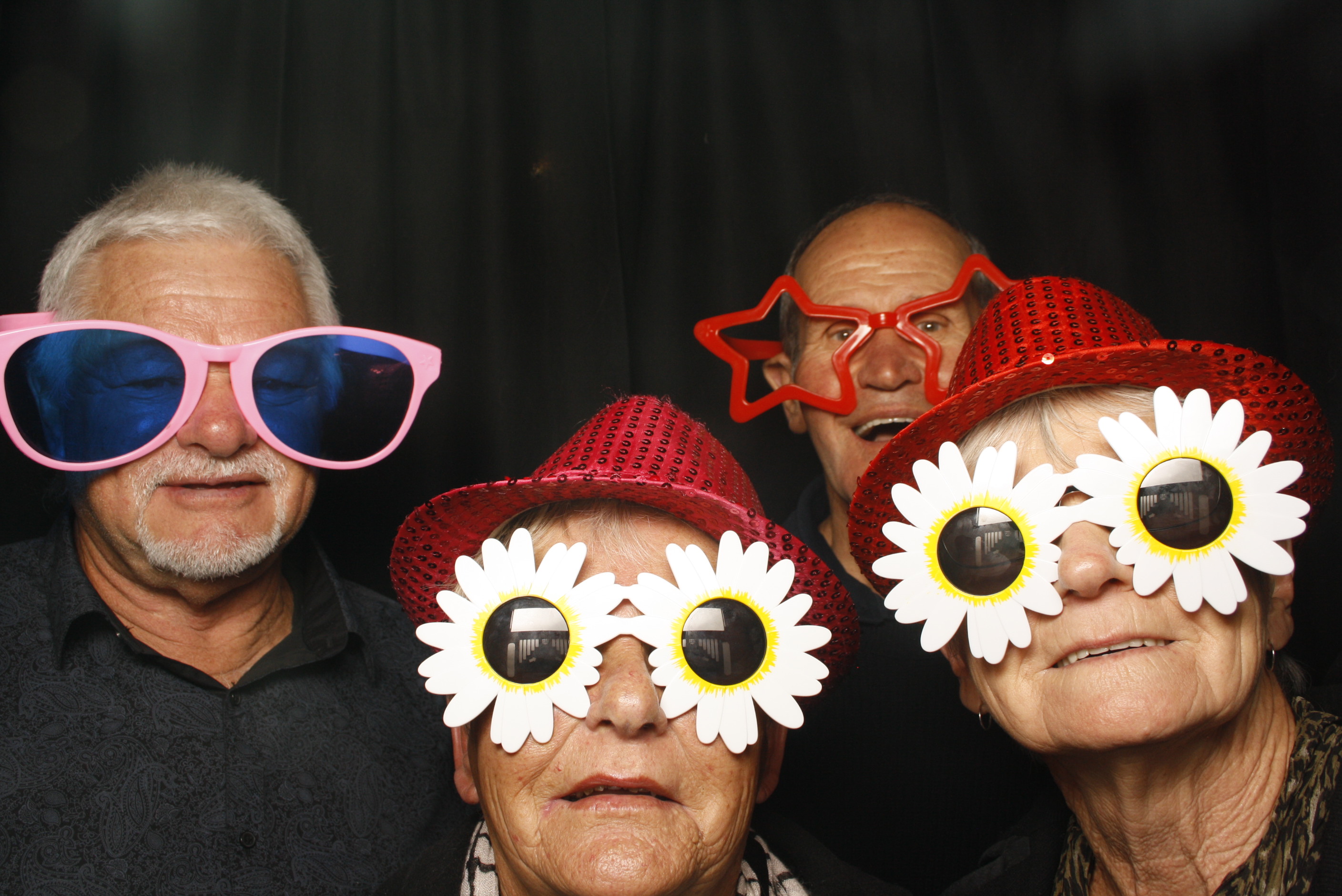 Stacey's 30 + 10 Party! | View more photos from the event at wgtngallery.classicphotobooths.co.nz/u/wgtncpbgallery/Staceys-30-10-Party