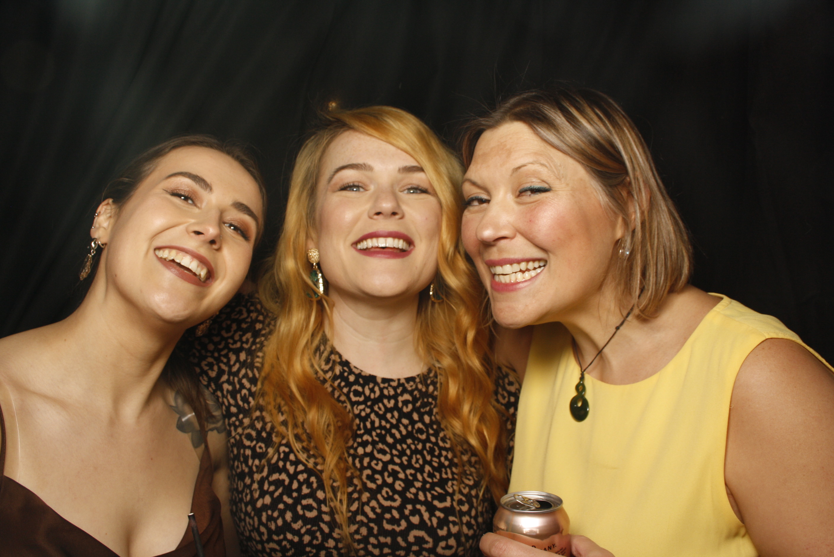 Stacey's 30 + 10 Party! | View more photos from the event at wgtngallery.classicphotobooths.co.nz/u/wgtncpbgallery/Staceys-30-10-Party