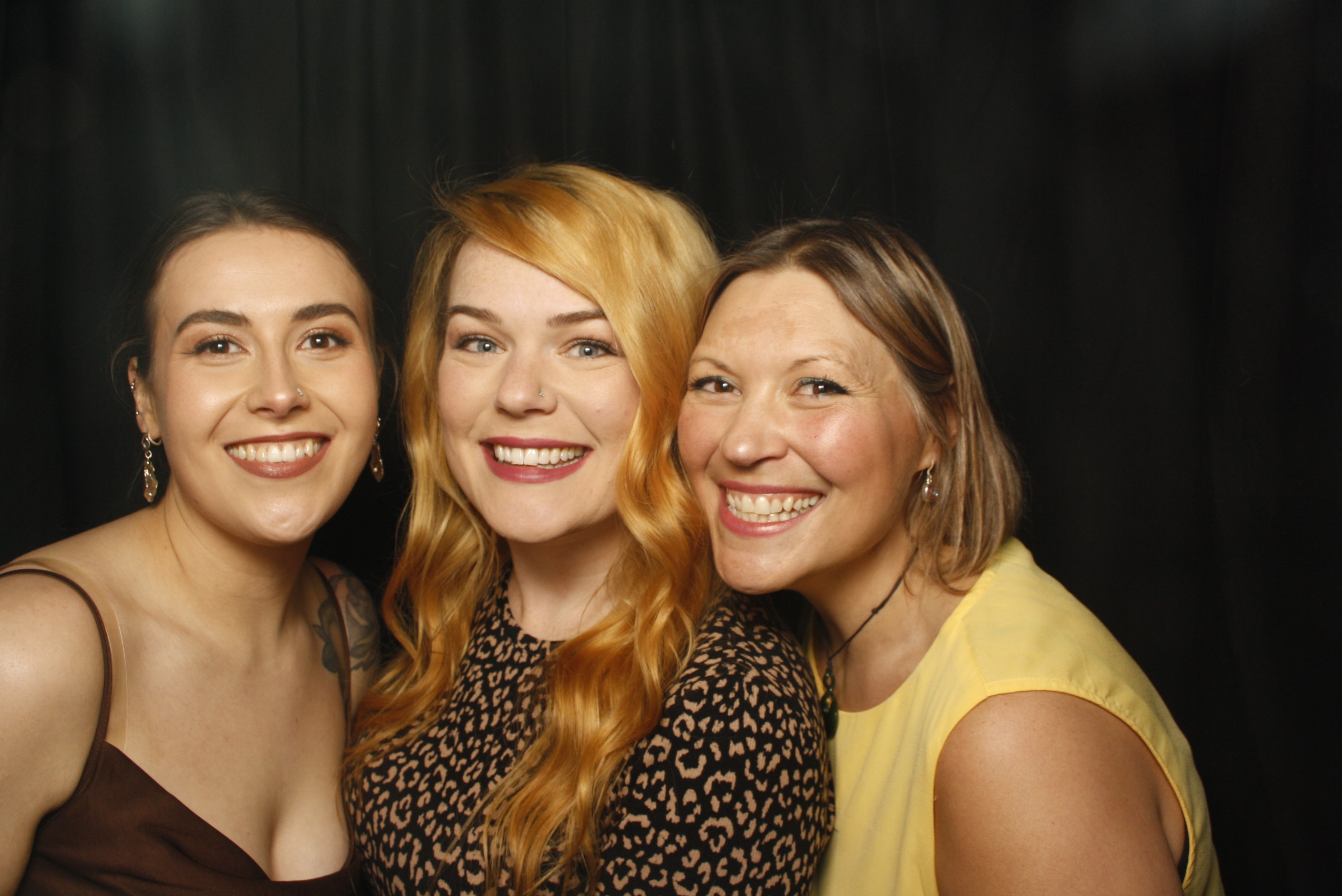 Stacey's 30 + 10 Party! | View more photos from the event at wgtngallery.classicphotobooths.co.nz/u/wgtncpbgallery/Staceys-30-10-Party