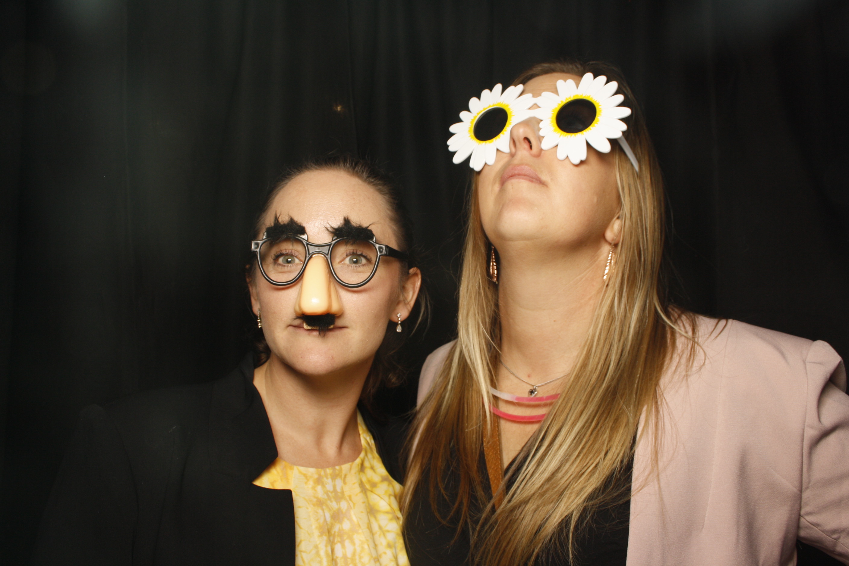 Stacey's 30 + 10 Party! | View more photos from the event at wgtngallery.classicphotobooths.co.nz/u/wgtncpbgallery/Staceys-30-10-Party