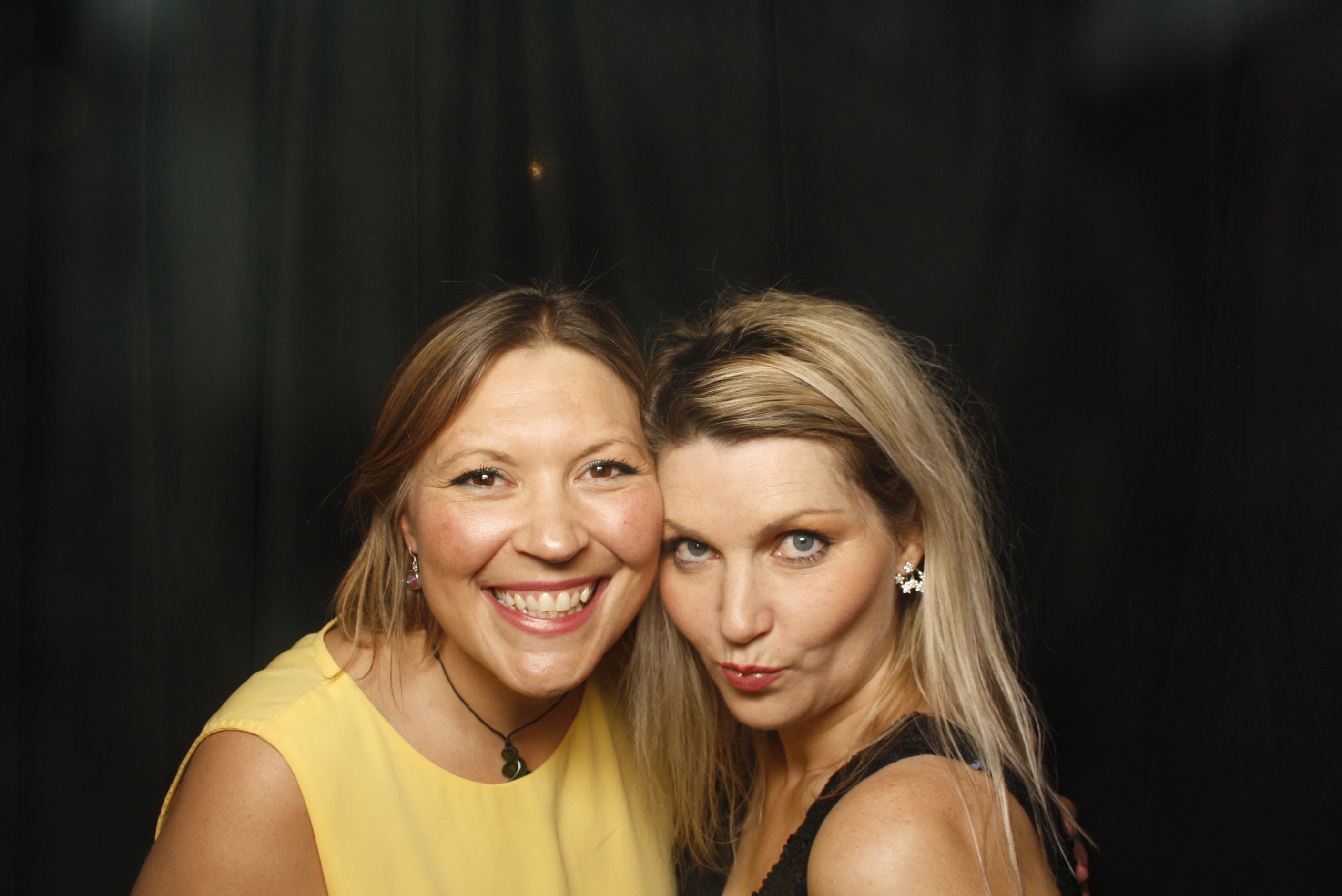 Stacey's 30 + 10 Party! | View more photos from the event at wgtngallery.classicphotobooths.co.nz/u/wgtncpbgallery/Staceys-30-10-Party