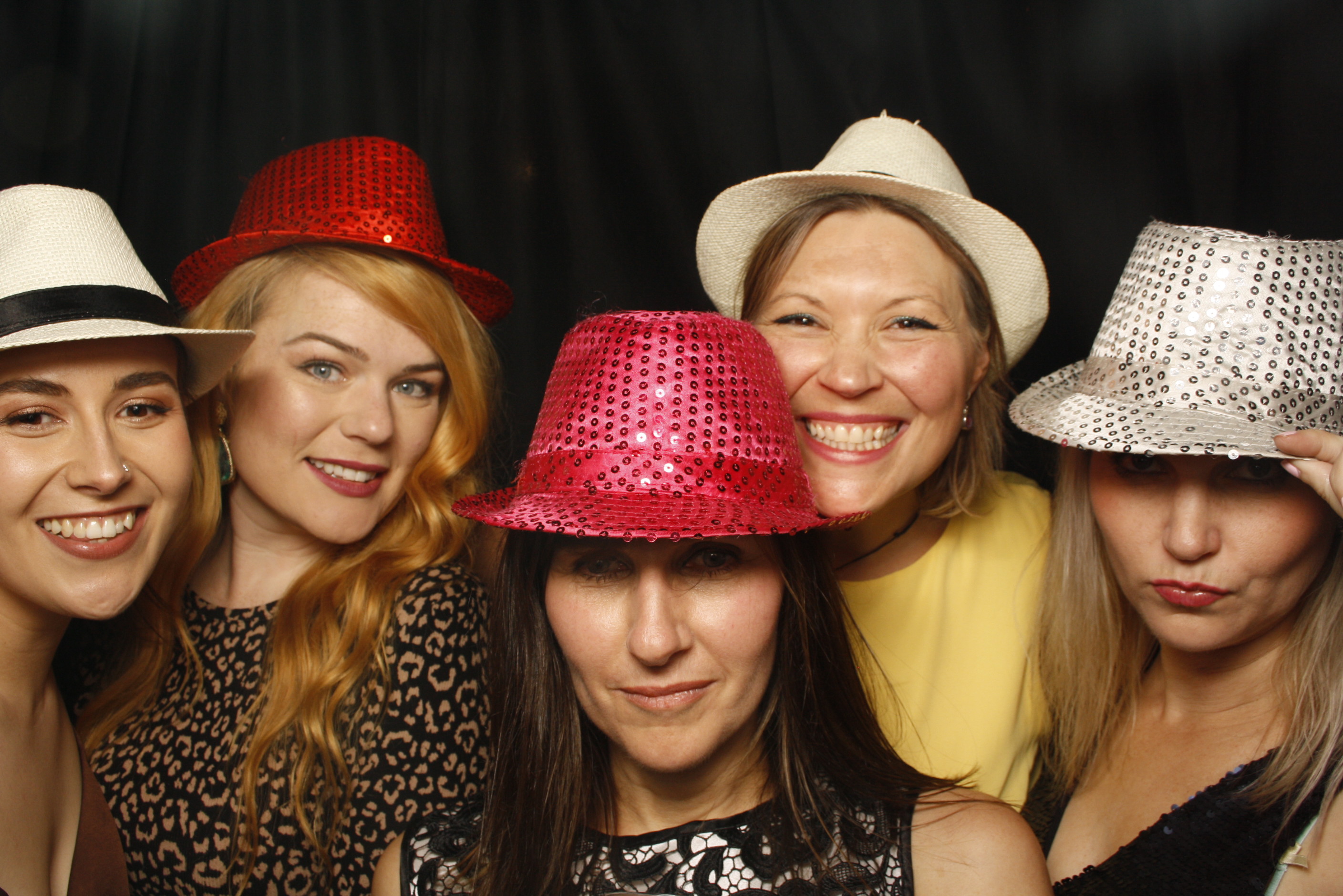 Stacey's 30 + 10 Party! | View more photos from the event at wgtngallery.classicphotobooths.co.nz/u/wgtncpbgallery/Staceys-30-10-Party