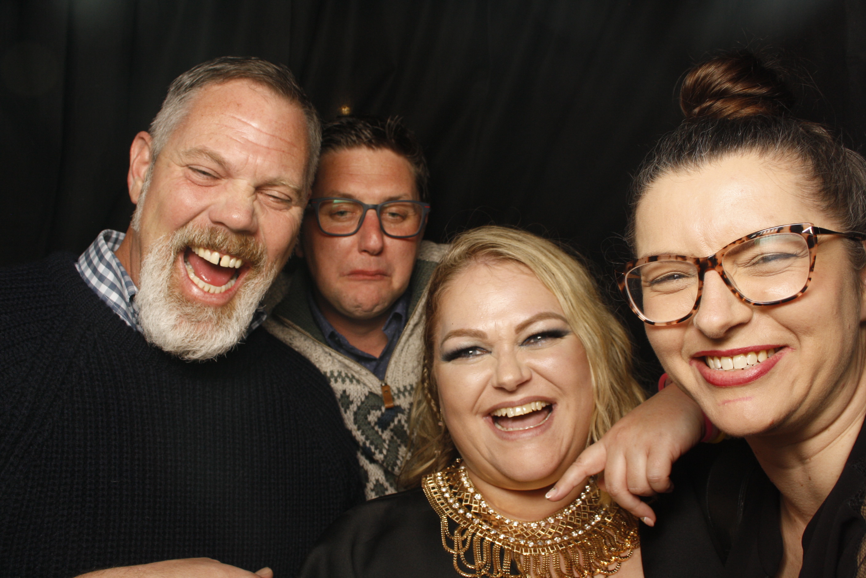 Stacey's 30 + 10 Party! | View more photos from the event at wgtngallery.classicphotobooths.co.nz/u/wgtncpbgallery/Staceys-30-10-Party