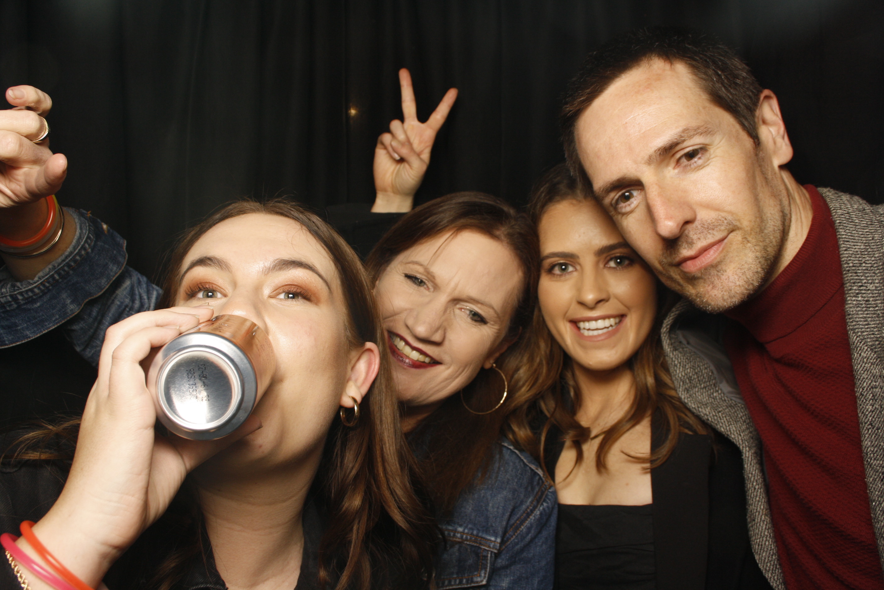 Stacey's 30 + 10 Party! | View more photos from the event at wgtngallery.classicphotobooths.co.nz/u/wgtncpbgallery/Staceys-30-10-Party