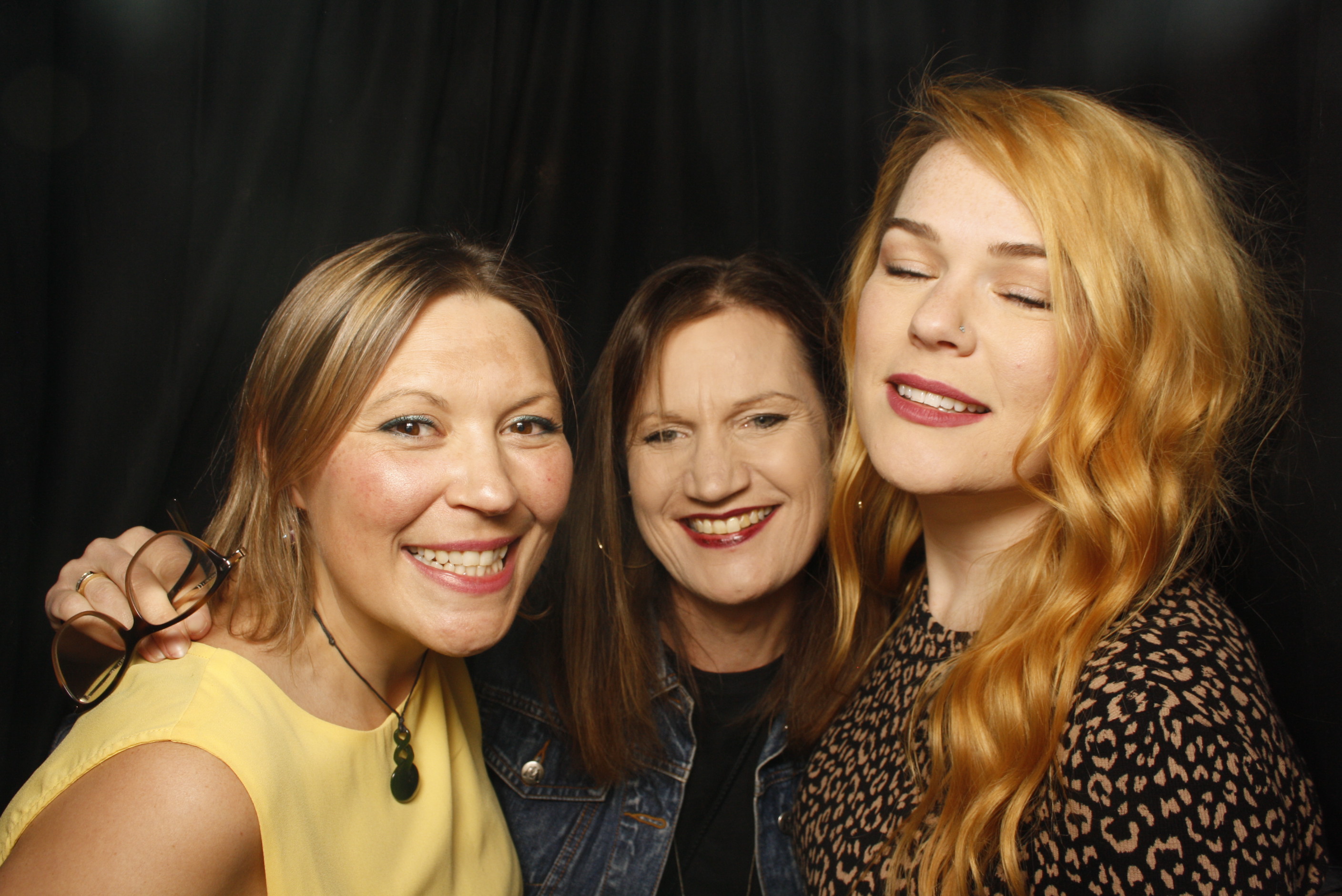 Stacey's 30 + 10 Party! | View more photos from the event at wgtngallery.classicphotobooths.co.nz/u/wgtncpbgallery/Staceys-30-10-Party