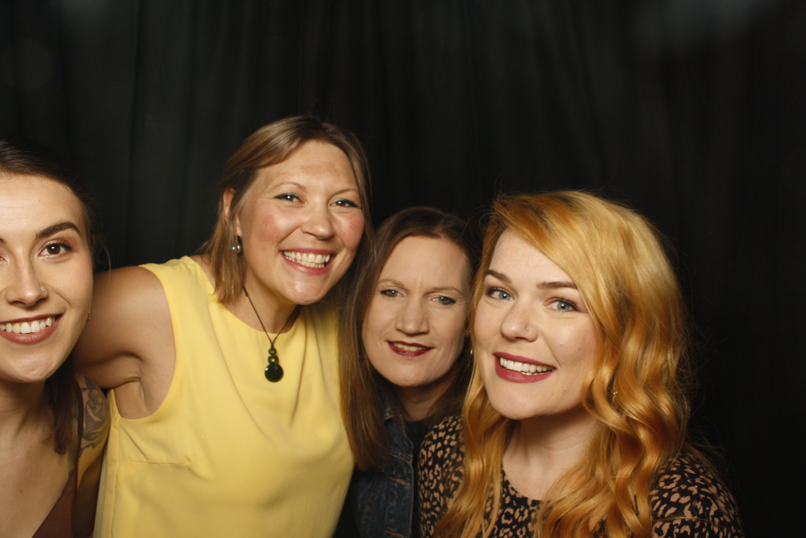 Stacey's 30 + 10 Party! | View more photos from the event at wgtngallery.classicphotobooths.co.nz/u/wgtncpbgallery/Staceys-30-10-Party