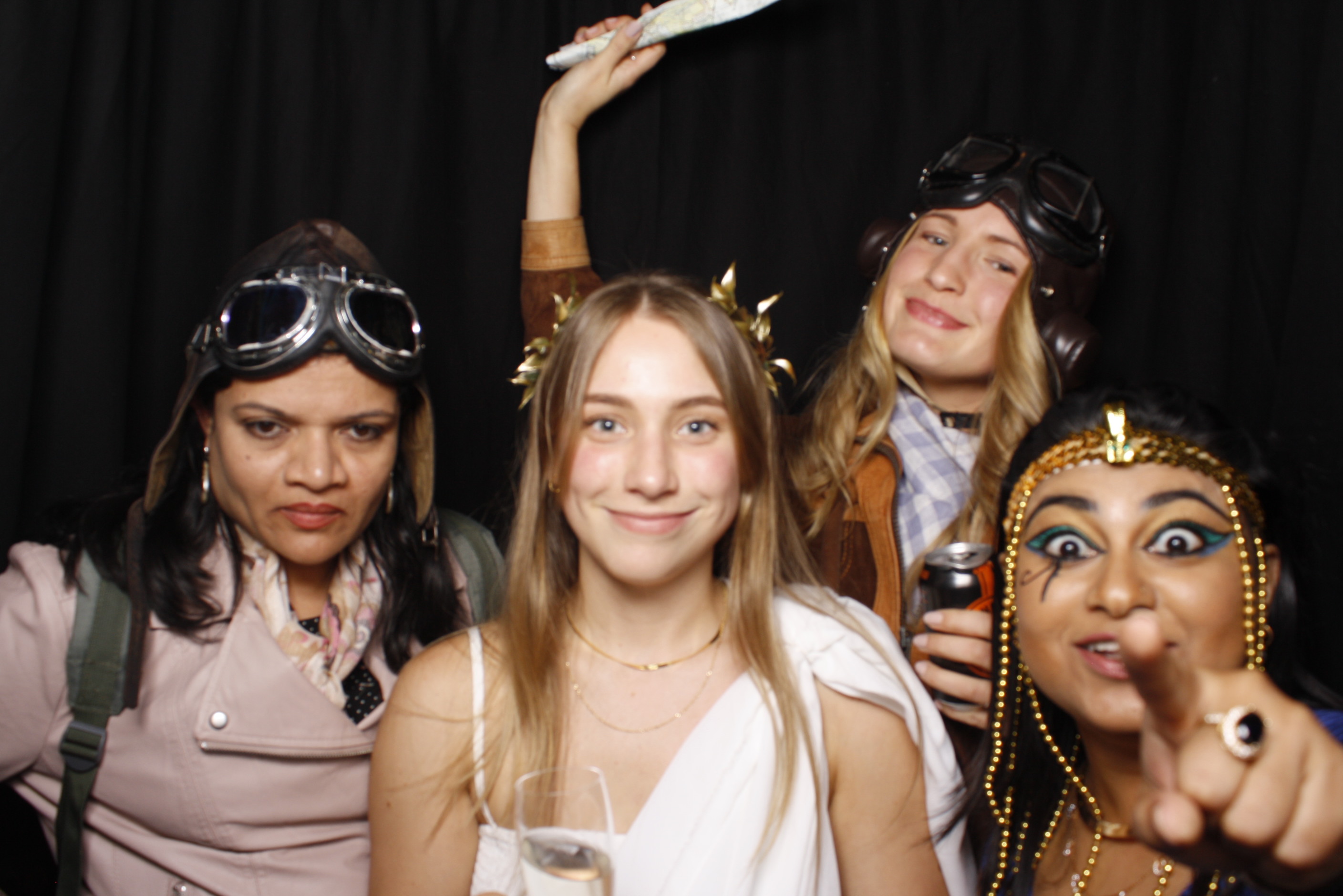 Stantec Xmas Party | View more photos from the event at wgtngallery.classicphotobooths.co.nz/u/wgtncpbgallery/Stantec-Xmas-Party