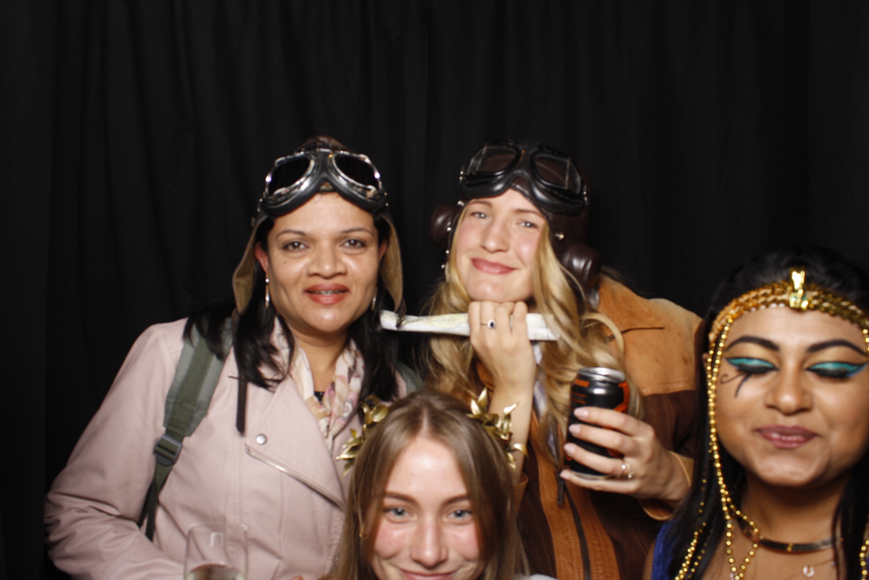 Stantec Xmas Party | View more photos from the event at wgtngallery.classicphotobooths.co.nz/u/wgtncpbgallery/Stantec-Xmas-Party