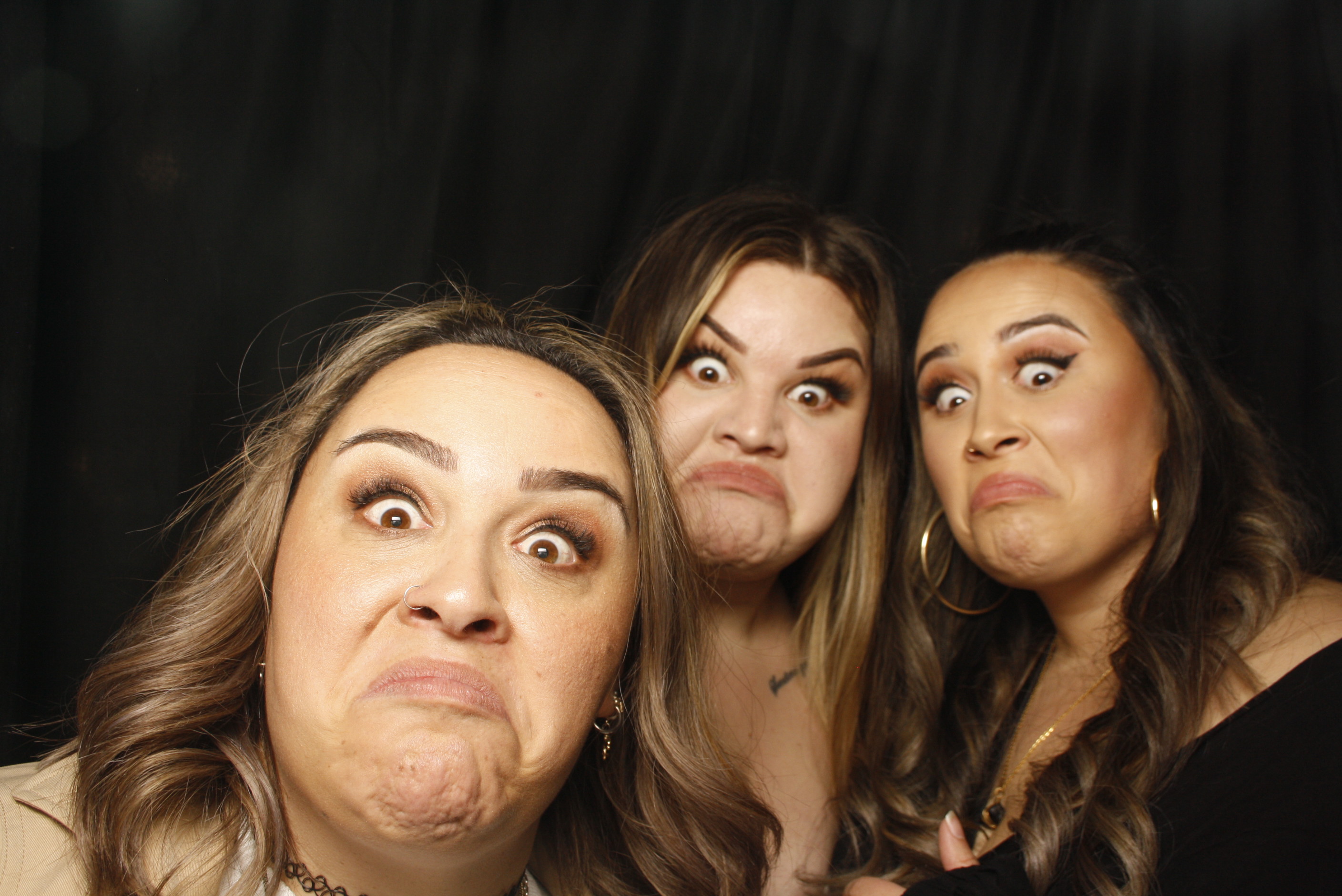 Trish's 60th Party...Party... Party! | View more photos from the event at wgtngallery.classicphotobooths.co.nz/u/wgtncpbgallery/Trishs-60th-PartyParty-Party