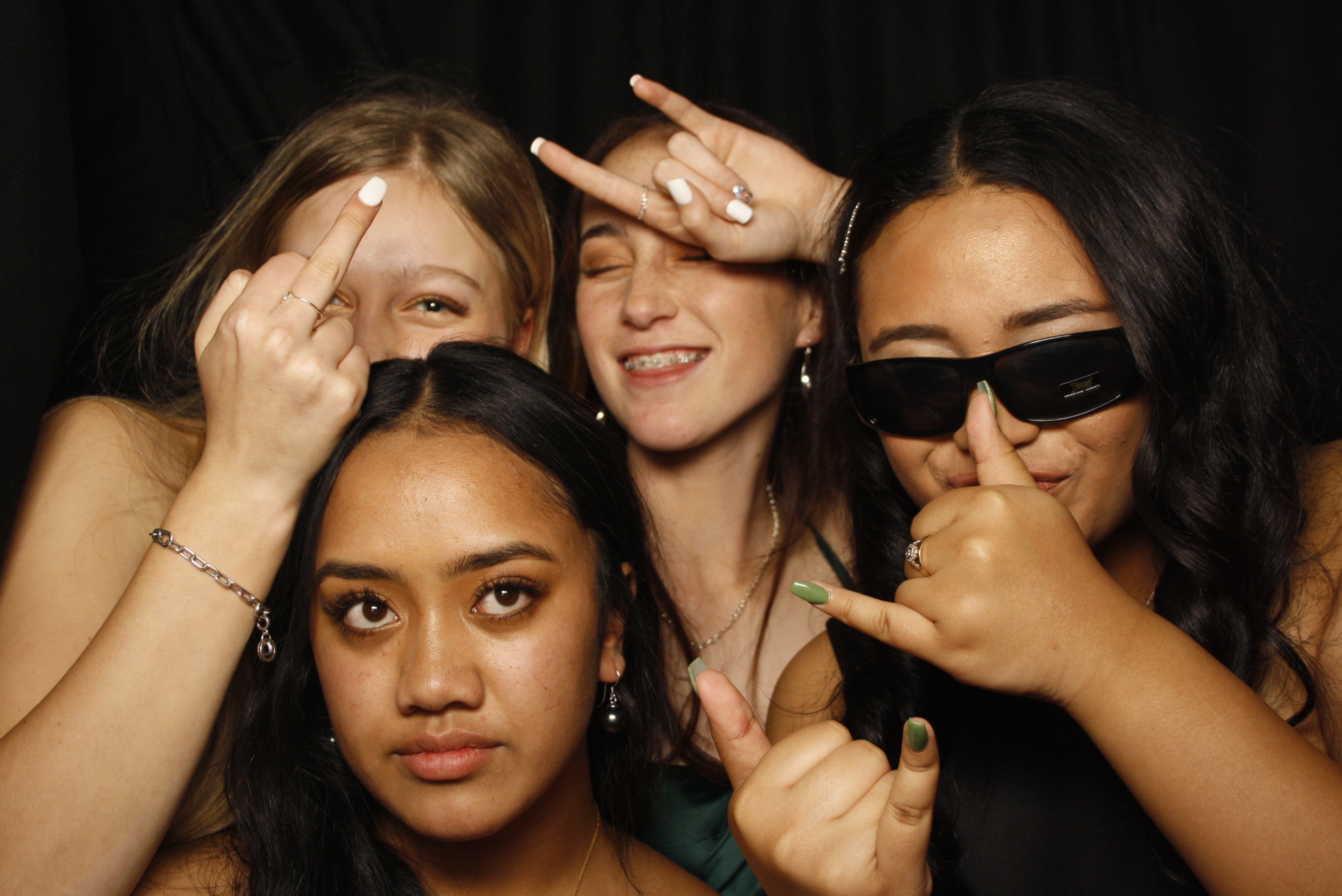 Whitby Collegiate School Ball - 2022 | View more photos from the event at wgtngallery.classicphotobooths.co.nz/u/wgtncpbgallery/Whitby-Collegiate-School-Ball-2022