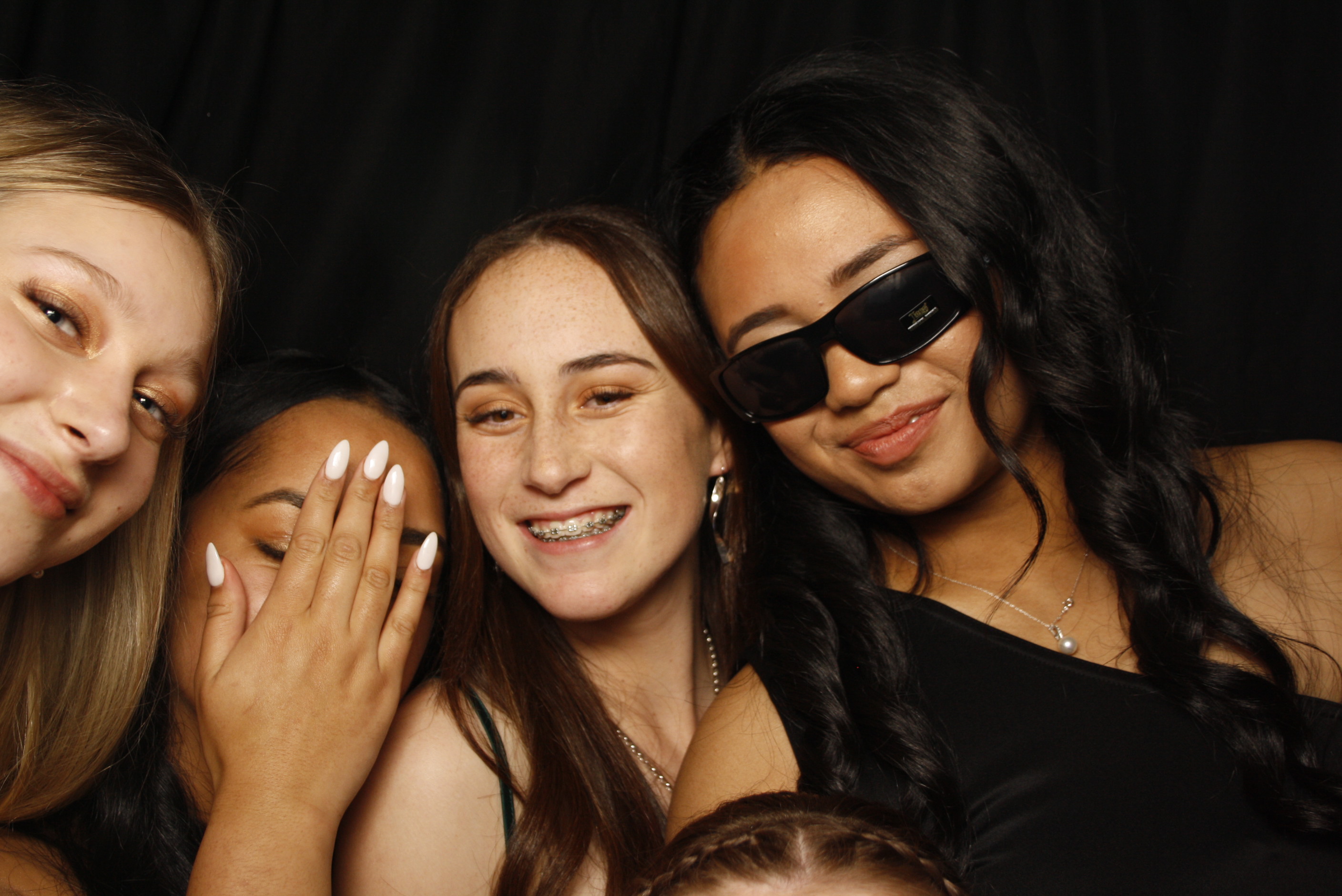 Whitby Collegiate School Ball - 2022 | View more photos from the event at wgtngallery.classicphotobooths.co.nz/u/wgtncpbgallery/Whitby-Collegiate-School-Ball-2022