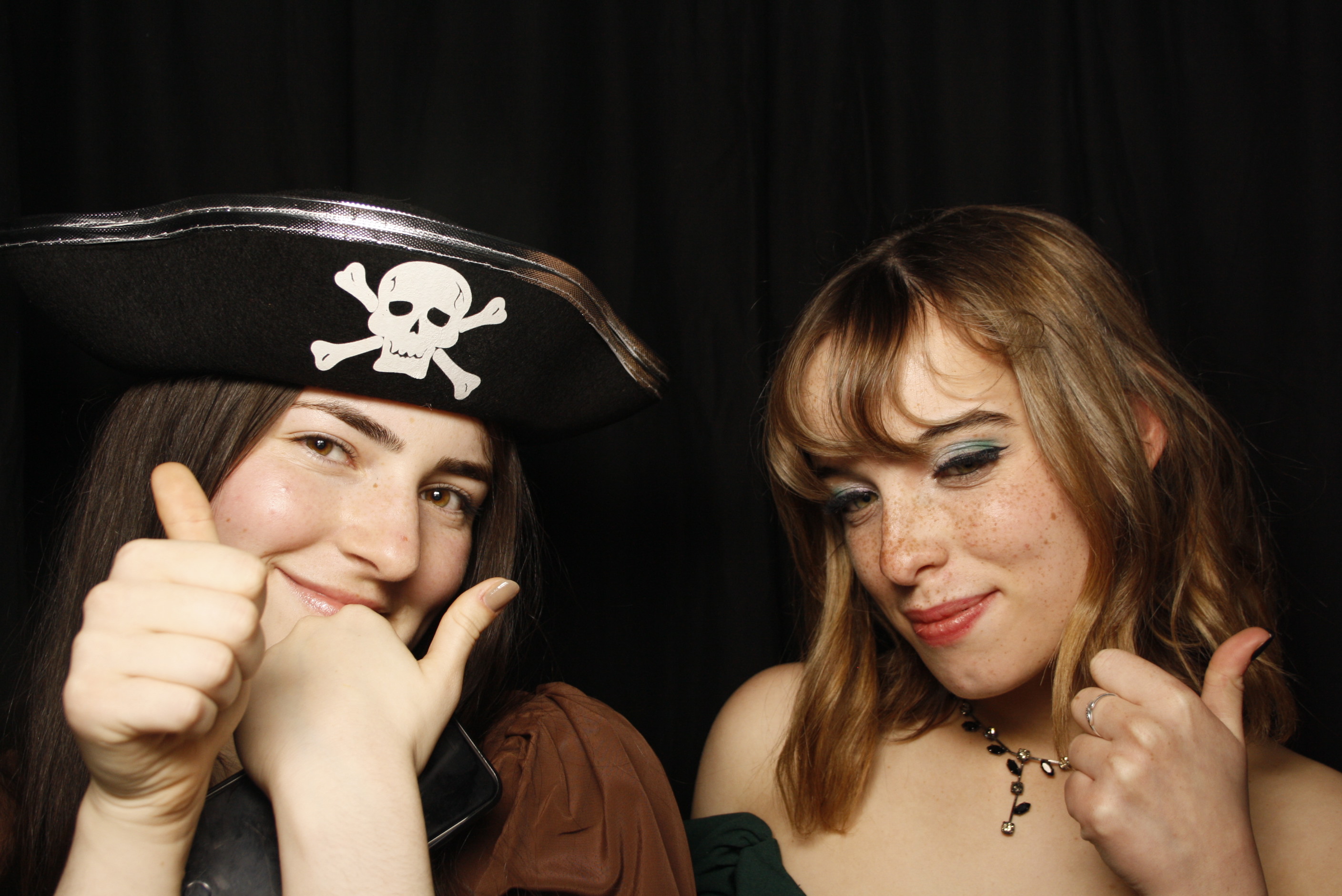 Whitby Collegiate School Ball - 2022 | View more photos from the event at wgtngallery.classicphotobooths.co.nz/u/wgtncpbgallery/Whitby-Collegiate-School-Ball-2022