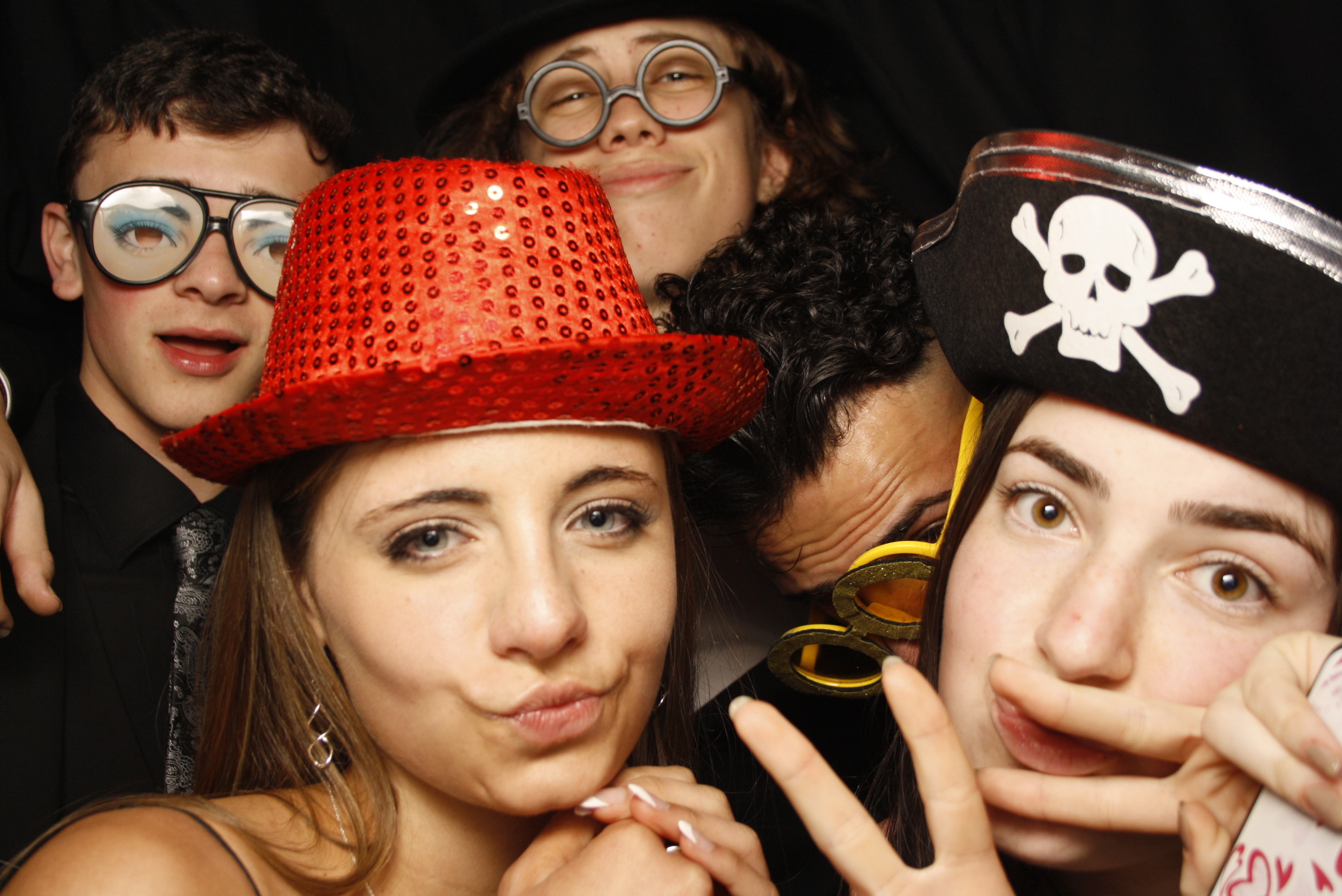 Whitby Collegiate School Ball - 2022 | View more photos from the event at wgtngallery.classicphotobooths.co.nz/u/wgtncpbgallery/Whitby-Collegiate-School-Ball-2022