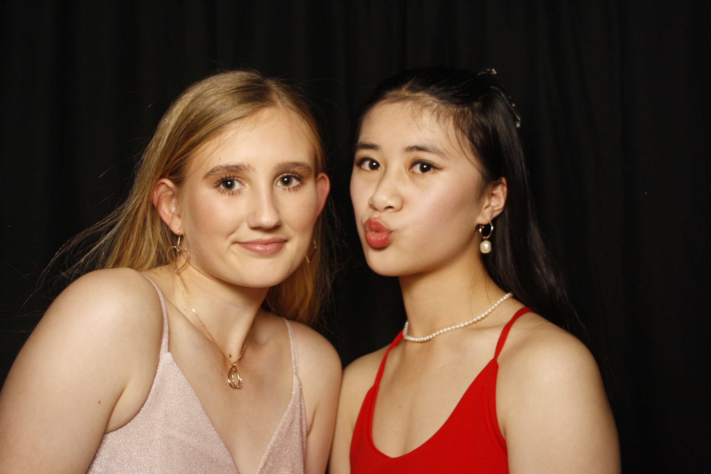 Whitby Collegiate School Ball - 2022 | View more photos from the event at wgtngallery.classicphotobooths.co.nz/u/wgtncpbgallery/Whitby-Collegiate-School-Ball-2022