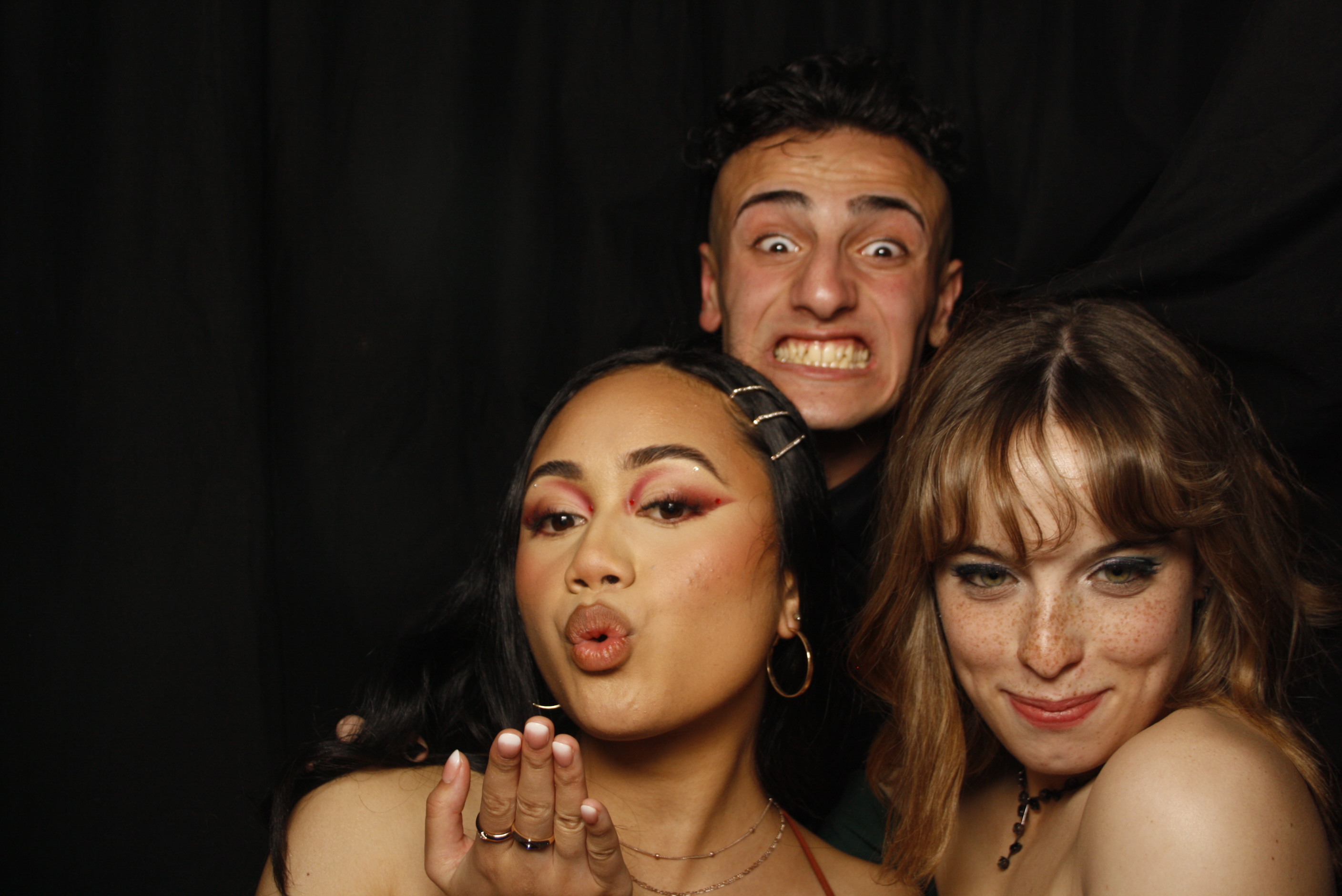 Whitby Collegiate School Ball - 2022 | View more photos from the event at wgtngallery.classicphotobooths.co.nz/u/wgtncpbgallery/Whitby-Collegiate-School-Ball-2022