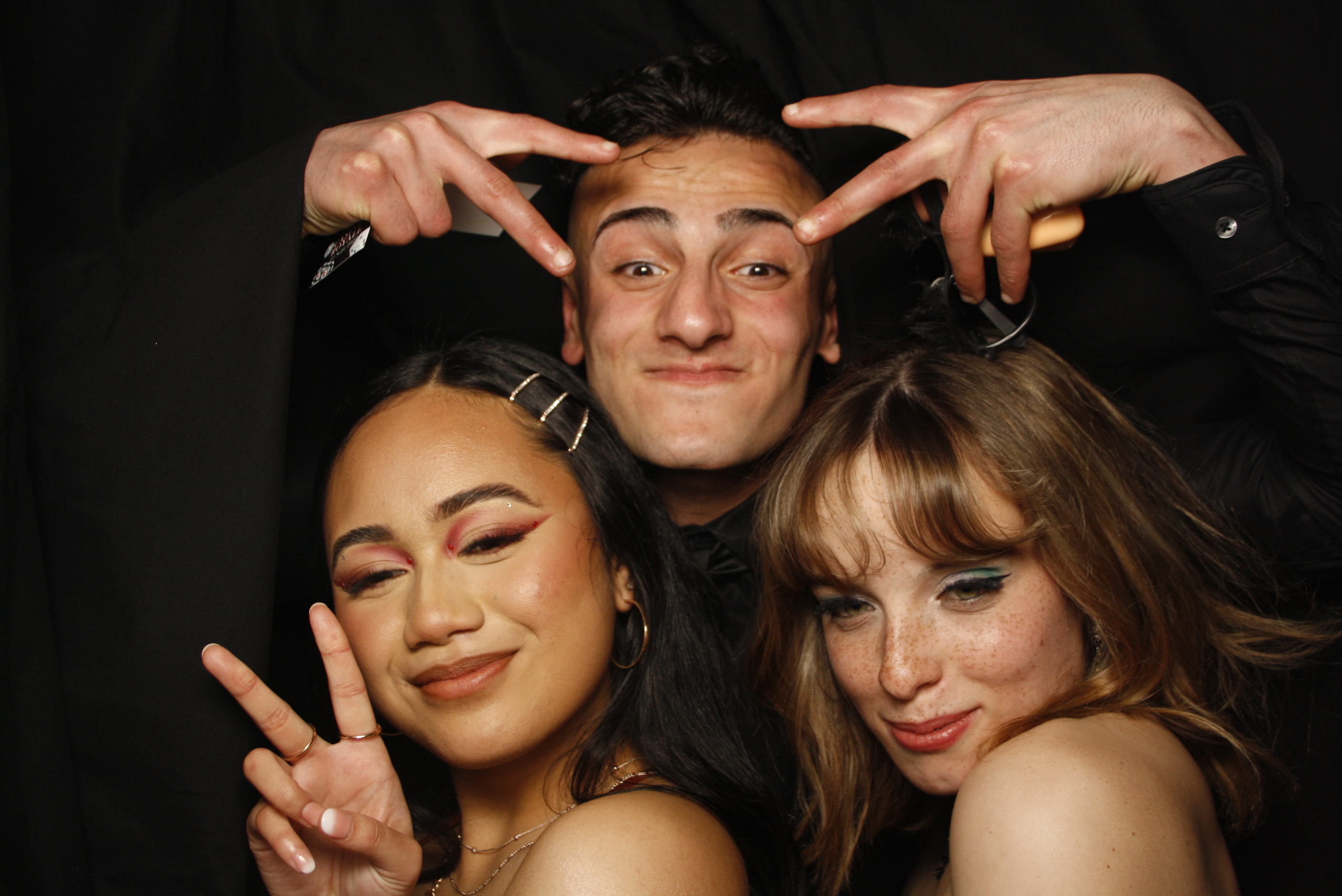 Whitby Collegiate School Ball - 2022 | View more photos from the event at wgtngallery.classicphotobooths.co.nz/u/wgtncpbgallery/Whitby-Collegiate-School-Ball-2022