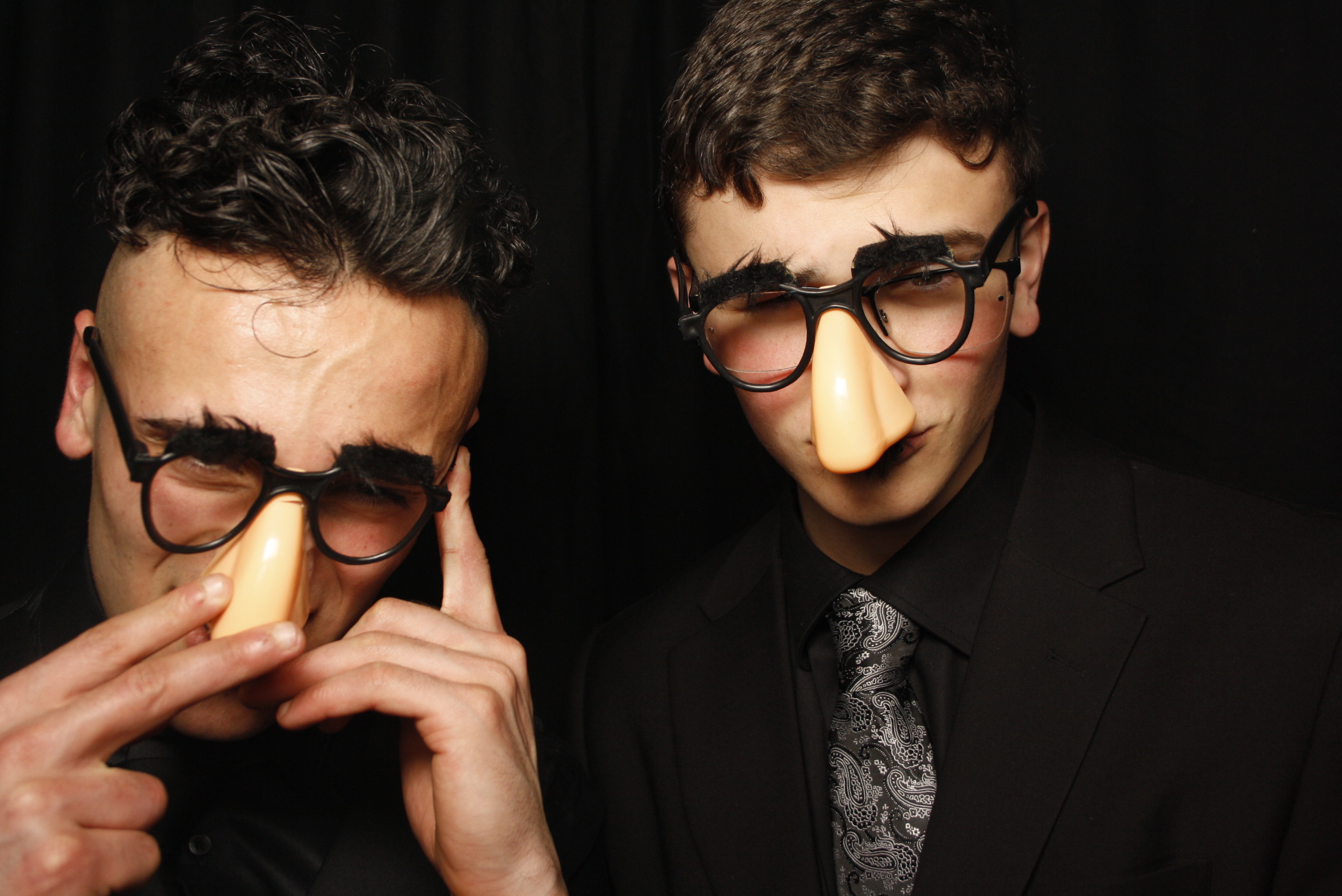 Whitby Collegiate School Ball - 2022 | View more photos from the event at wgtngallery.classicphotobooths.co.nz/u/wgtncpbgallery/Whitby-Collegiate-School-Ball-2022